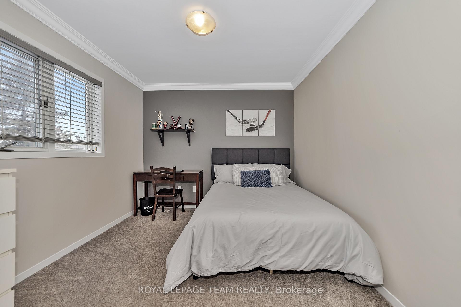 Photo 26 of 129 Ridgeview Drive, Ottawa, Carp — HOMEH