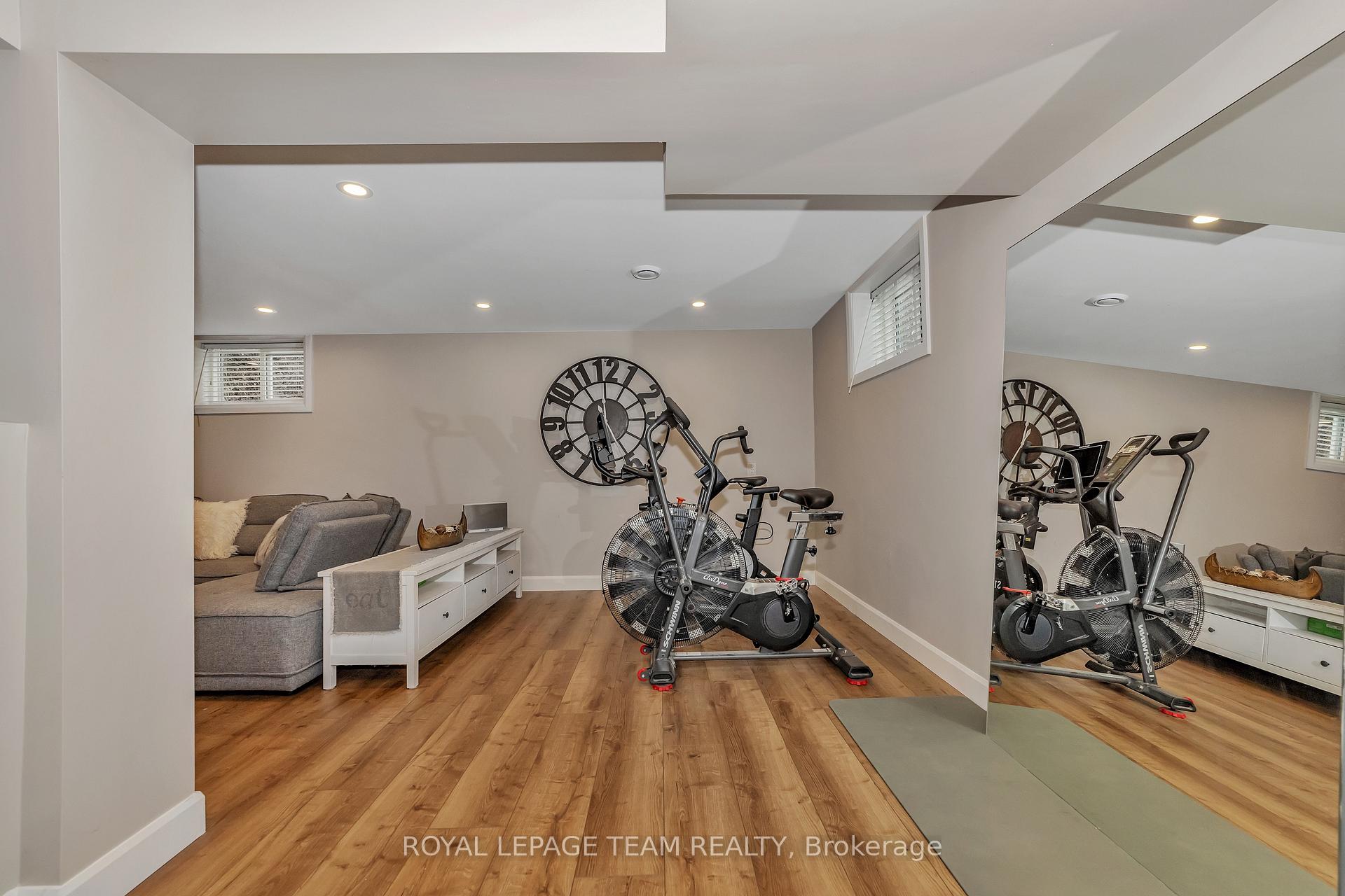 Photo 29 of 129 Ridgeview Drive, Ottawa, Carp — HOMEH