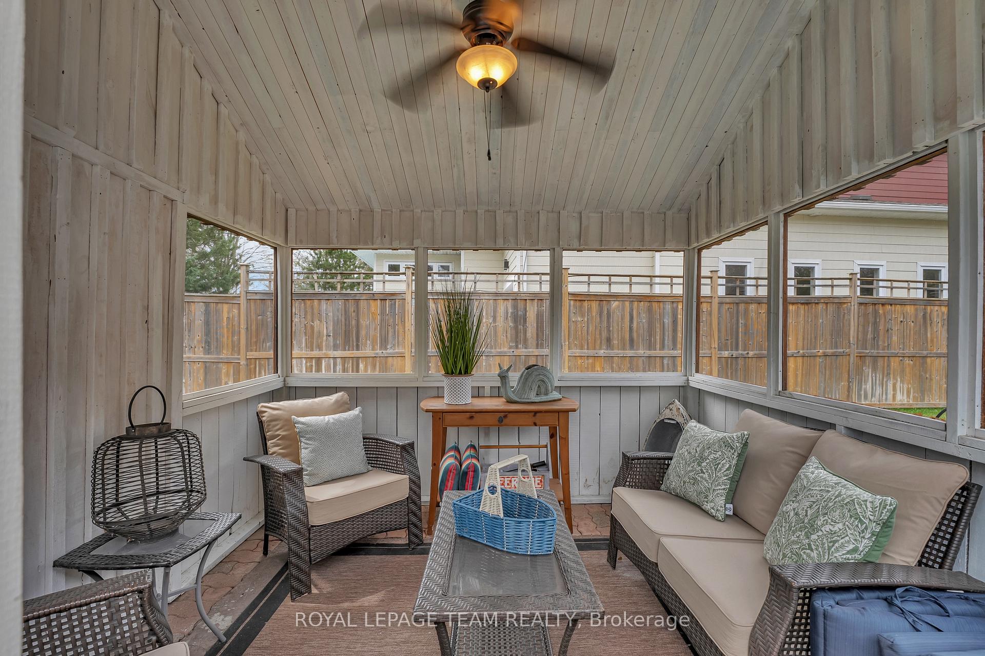 Photo 38 of 129 Ridgeview Drive, Ottawa, Carp — HOMEH