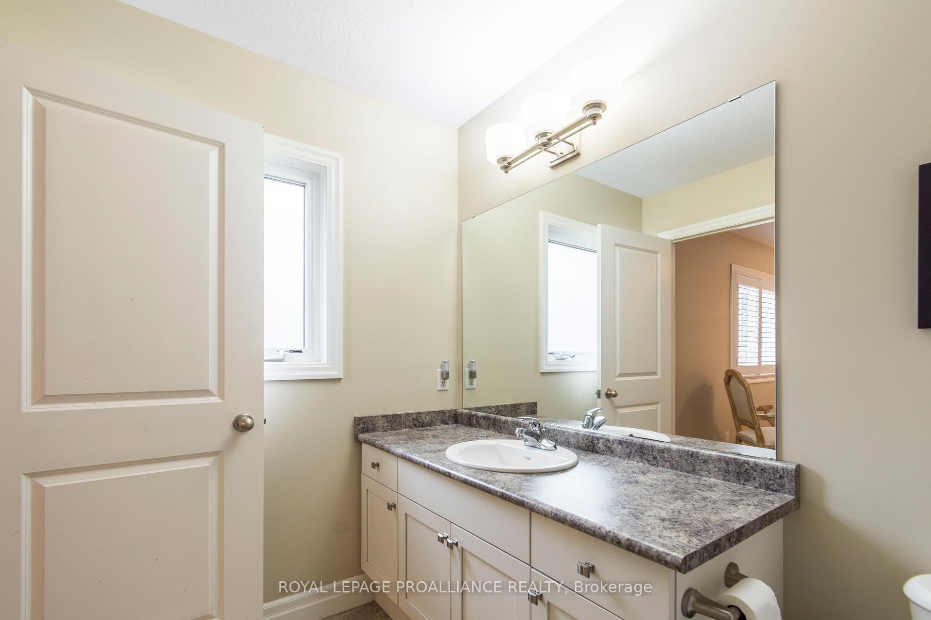 Photo 16 of 47 Tessa Boulevard, Belleville, Belleville Ward — HOMEH