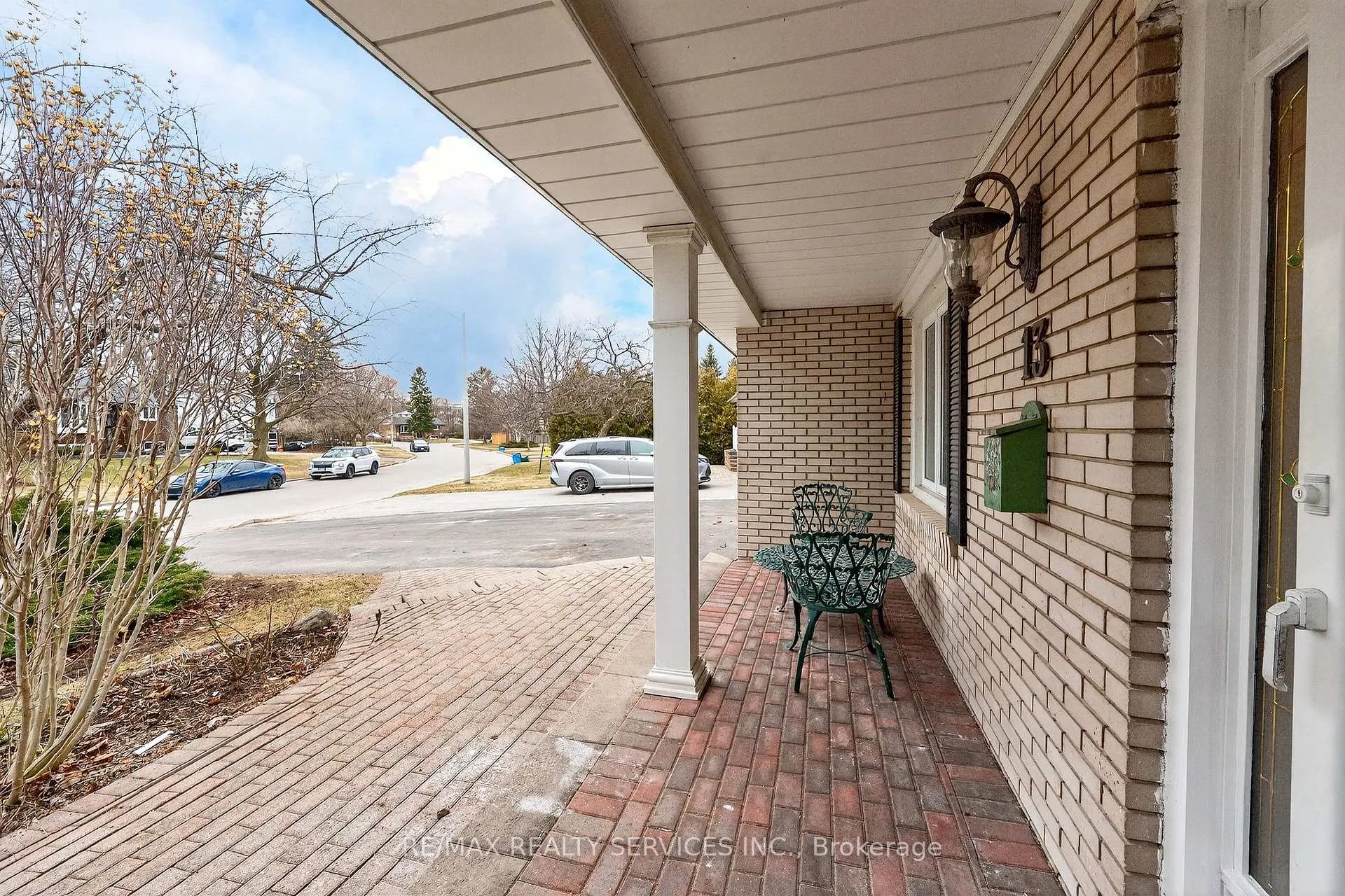Photo 6 of 13 Strathy Road, Ajax, South East — HOMEH