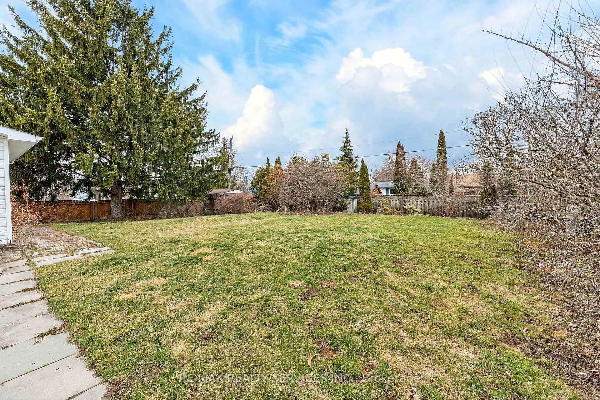 Photo 45 of 13 Strathy Road, Ajax, South East — HOMEH