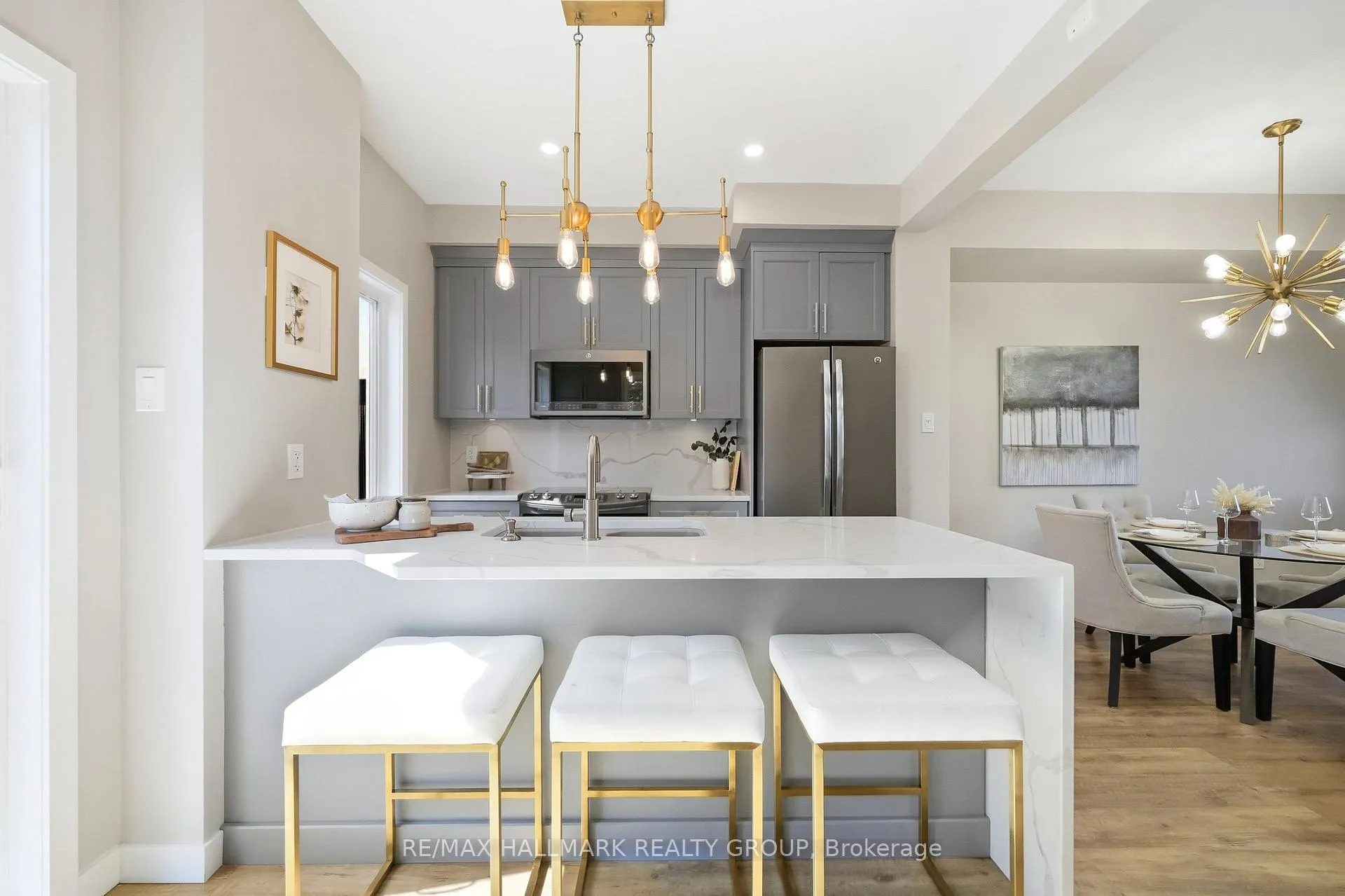 Photo 5 of 128 Songbird Private, Ottawa, Westcliffe Estates — HOMEH