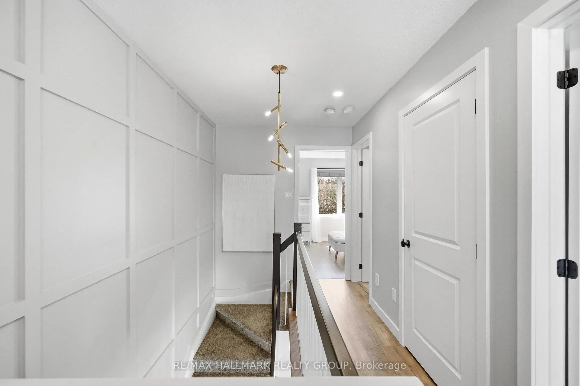 Photo 15 of 128 Songbird Private, Ottawa, Westcliffe Estates — HOMEH