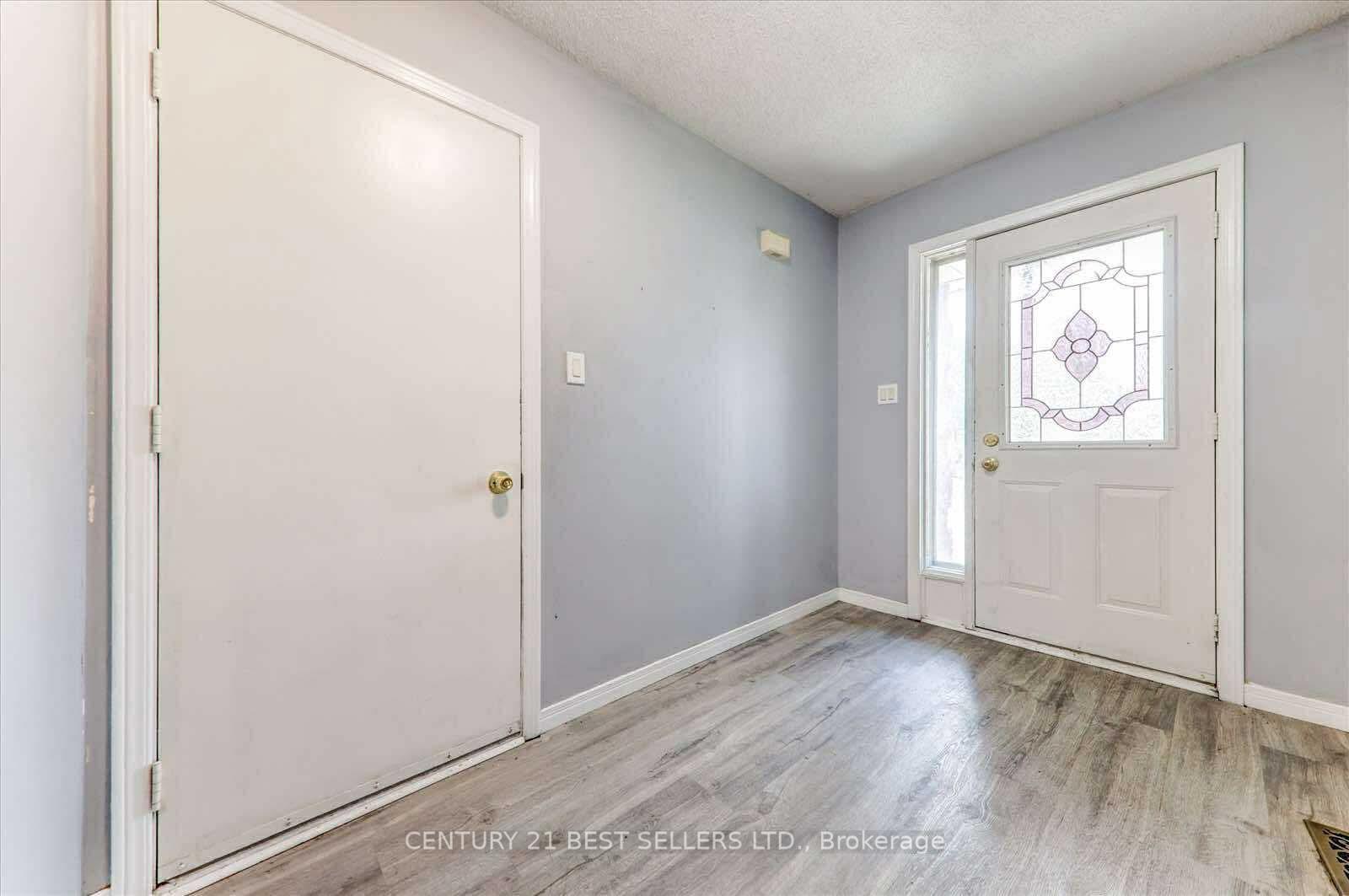 Photo 17 of 5 Hartsfield Drive, Clarington, Courtice — HOMEH