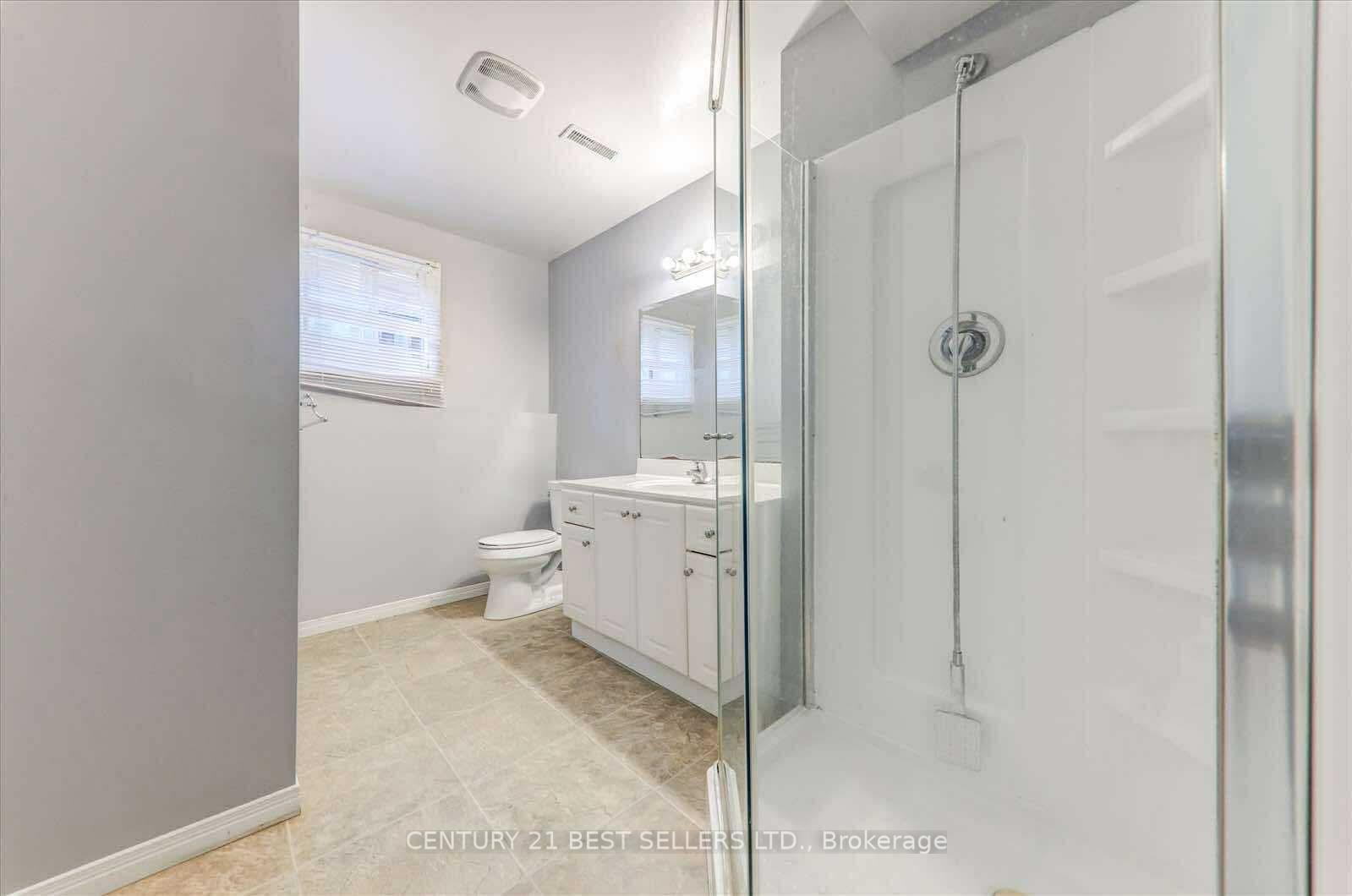 Photo 23 of 5 Hartsfield Drive, Clarington, Courtice — HOMEH