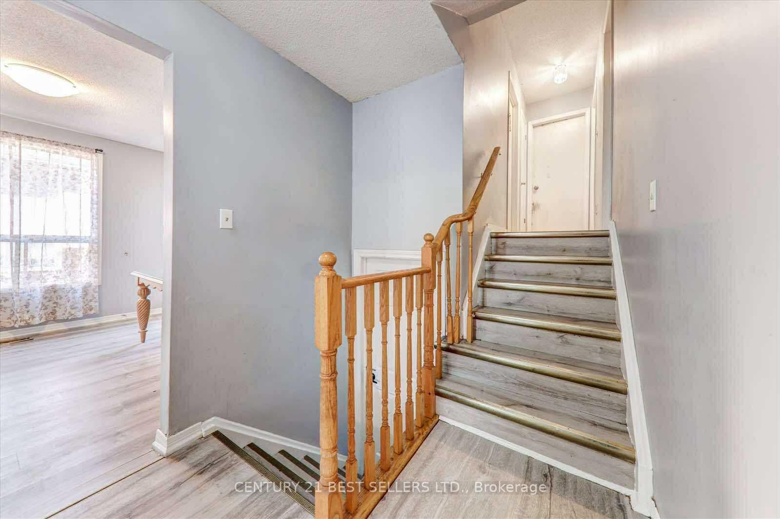 Photo 28 of 5 Hartsfield Drive, Clarington, Courtice — HOMEH