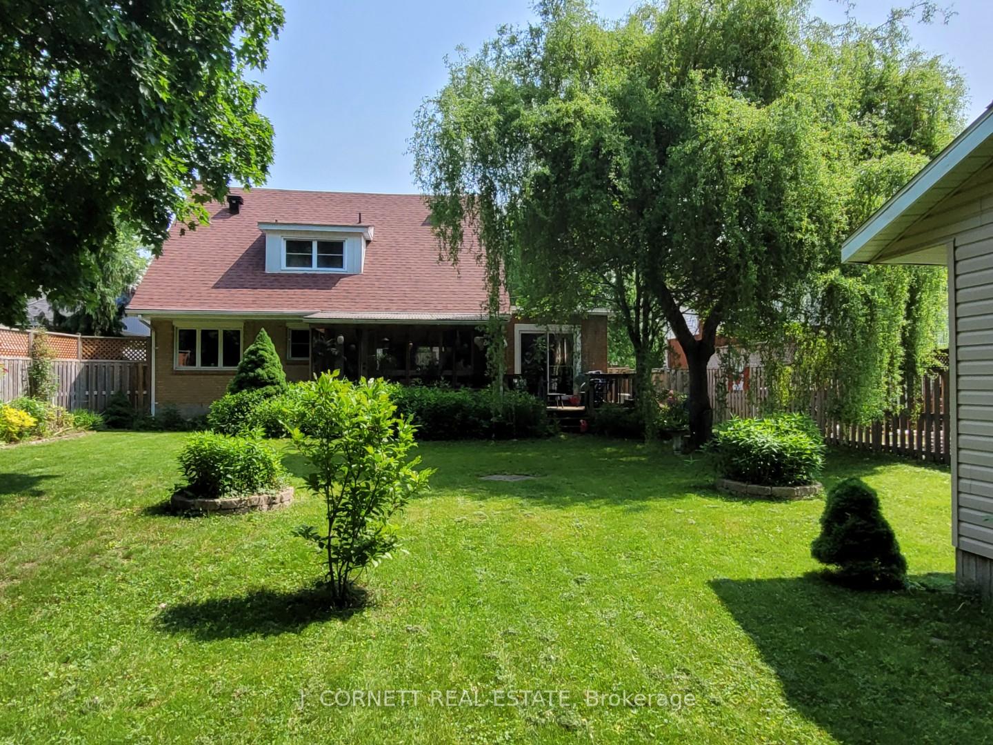 Photo 18 of 1004 Pescod Avenue N, Cornwall — HOMEH