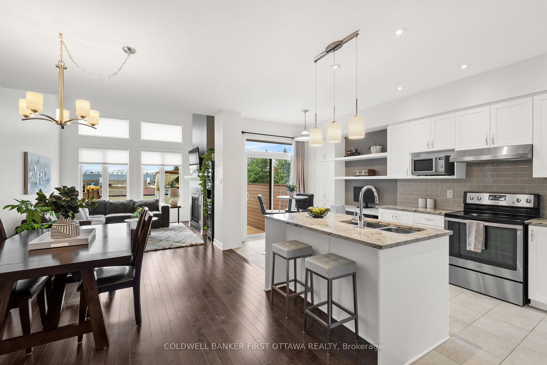 Photo 11 of 802 Carnelian Crescent, Ottawa, Riverside South/Gloucester Glen — HOMEH