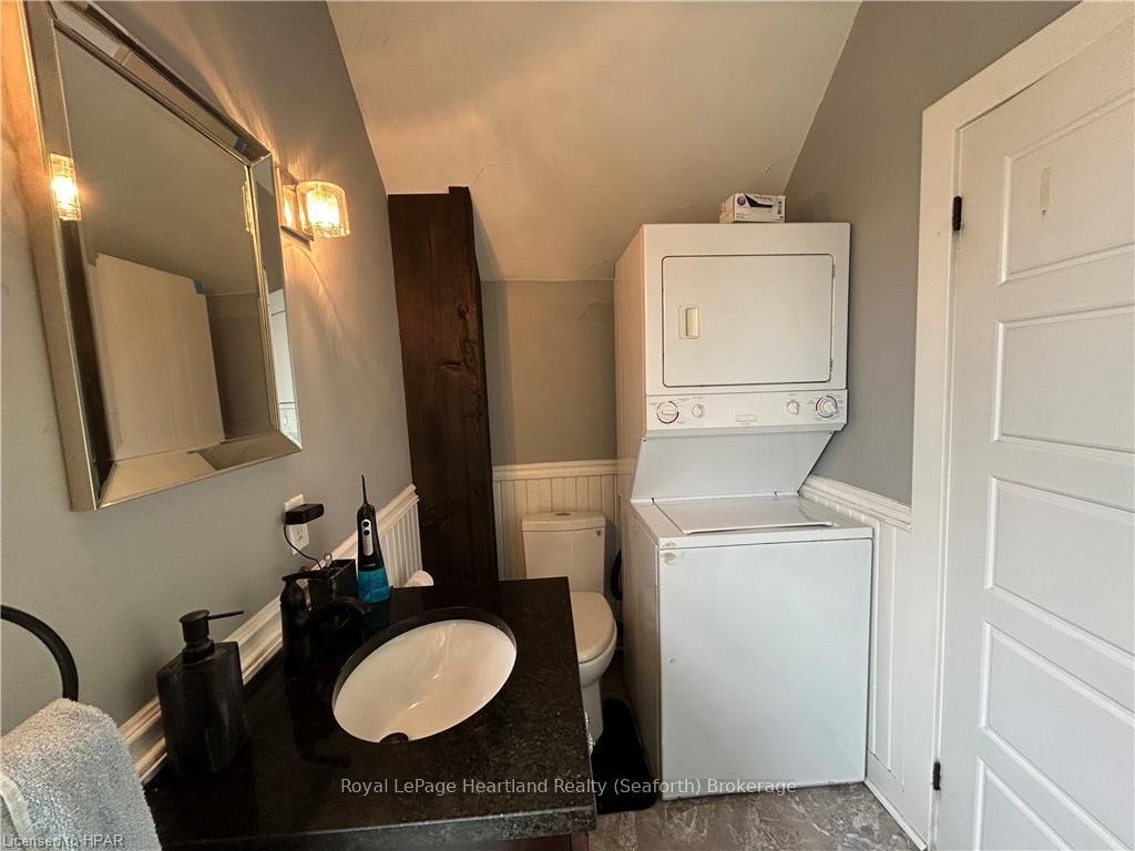 Photo 38 of 88 Kirk Street, Central Huron, Clinton — HOMEH