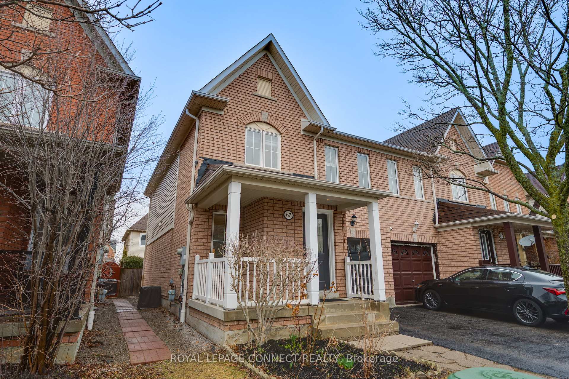 Photo 2 of 67 Boyd Crescent, Ajax, Northeast Ajax — HOMEH