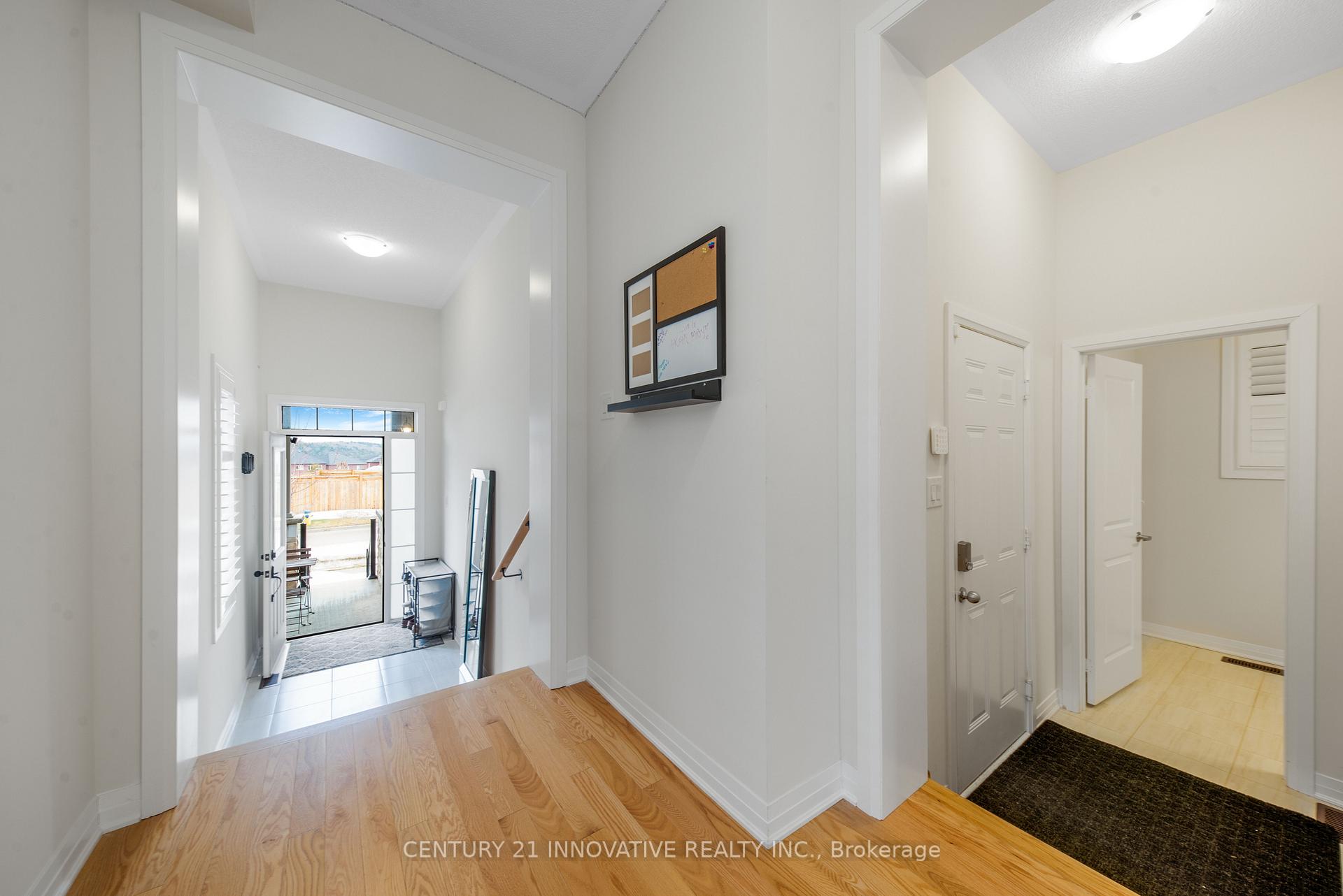 Photo 5 of 4 Northhill Avenue, Cavan Monaghan, Cavan Twp — HOMEH