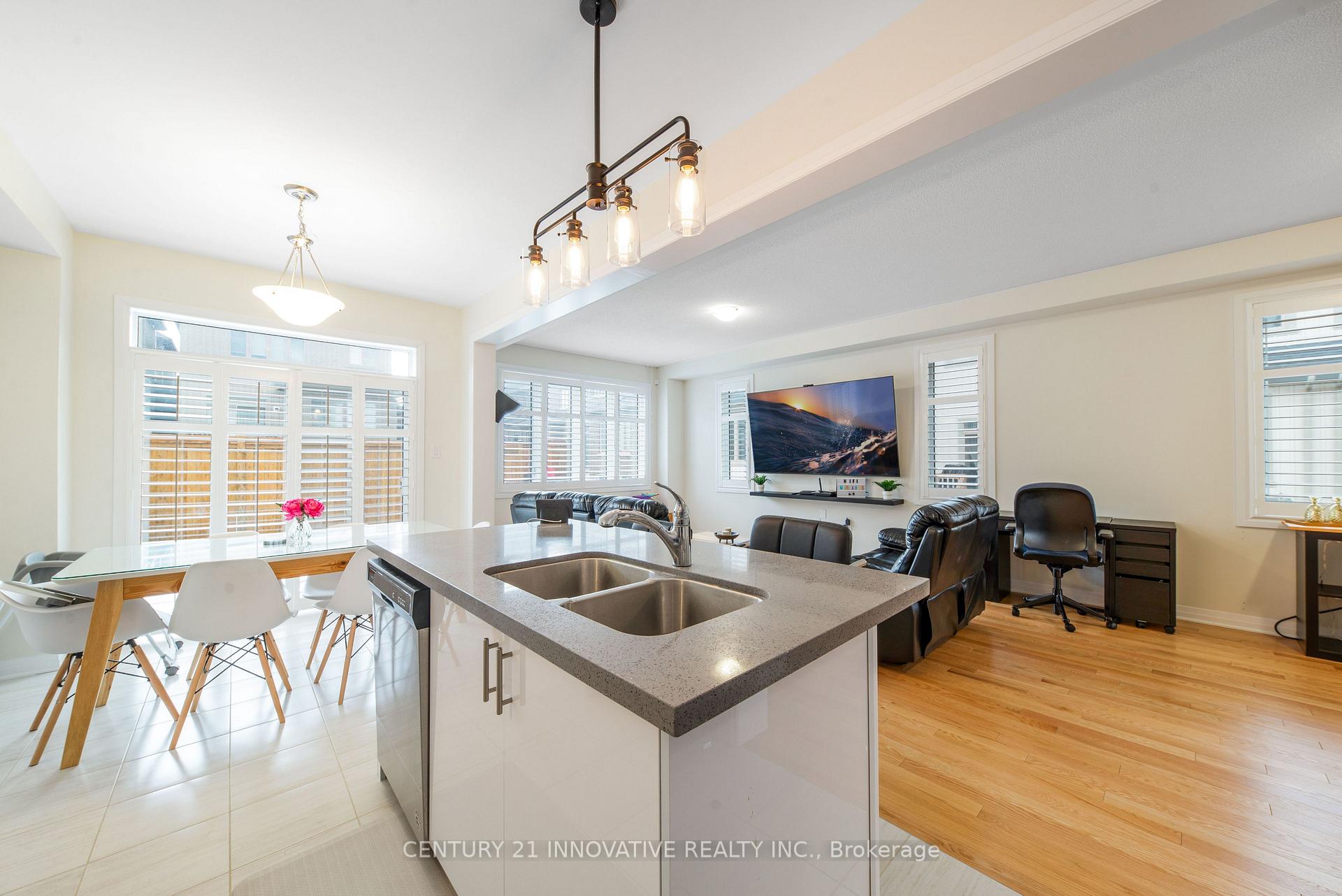 Photo 16 of 4 Northhill Avenue, Cavan Monaghan, Cavan Twp — HOMEH