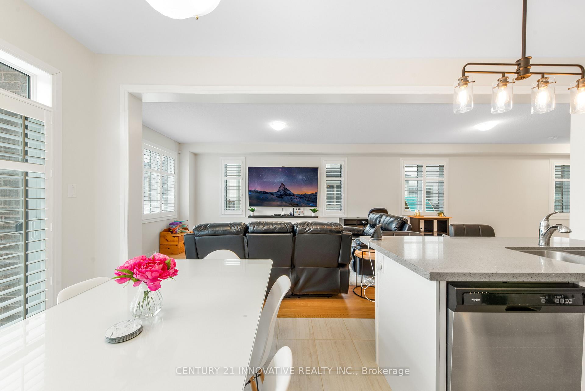 Photo 18 of 4 Northhill Avenue, Cavan Monaghan, Cavan Twp — HOMEH