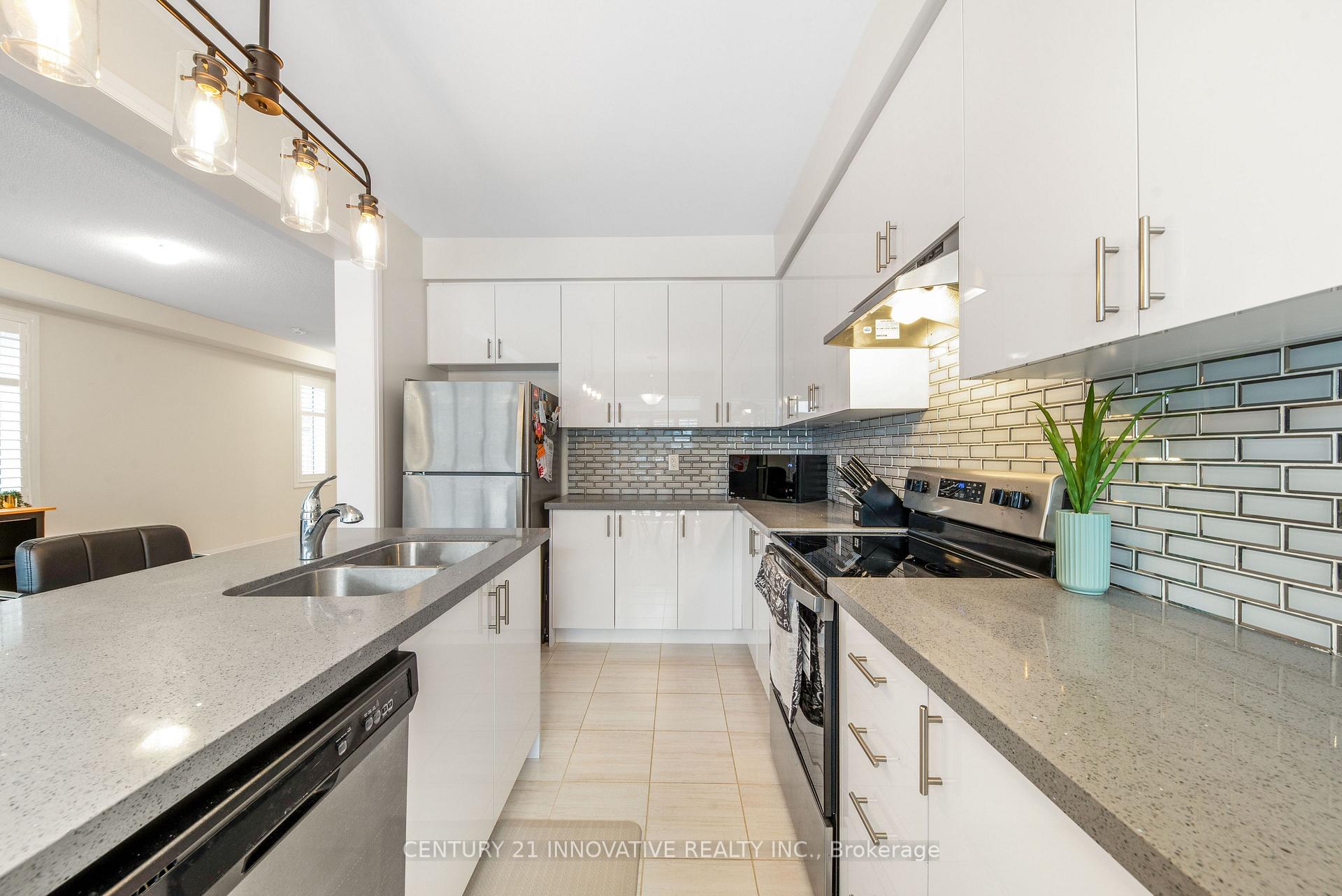 Photo 19 of 4 Northhill Avenue, Cavan Monaghan, Cavan Twp — HOMEH