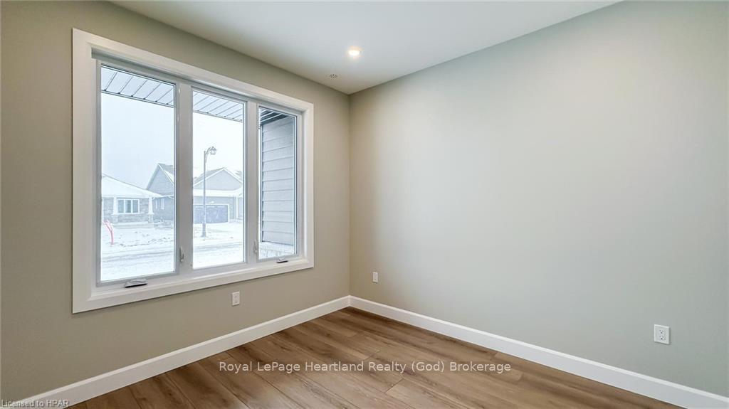 Photo 17 of 139 Severn Drive, Goderich, Goderich (Town) — HOMEH