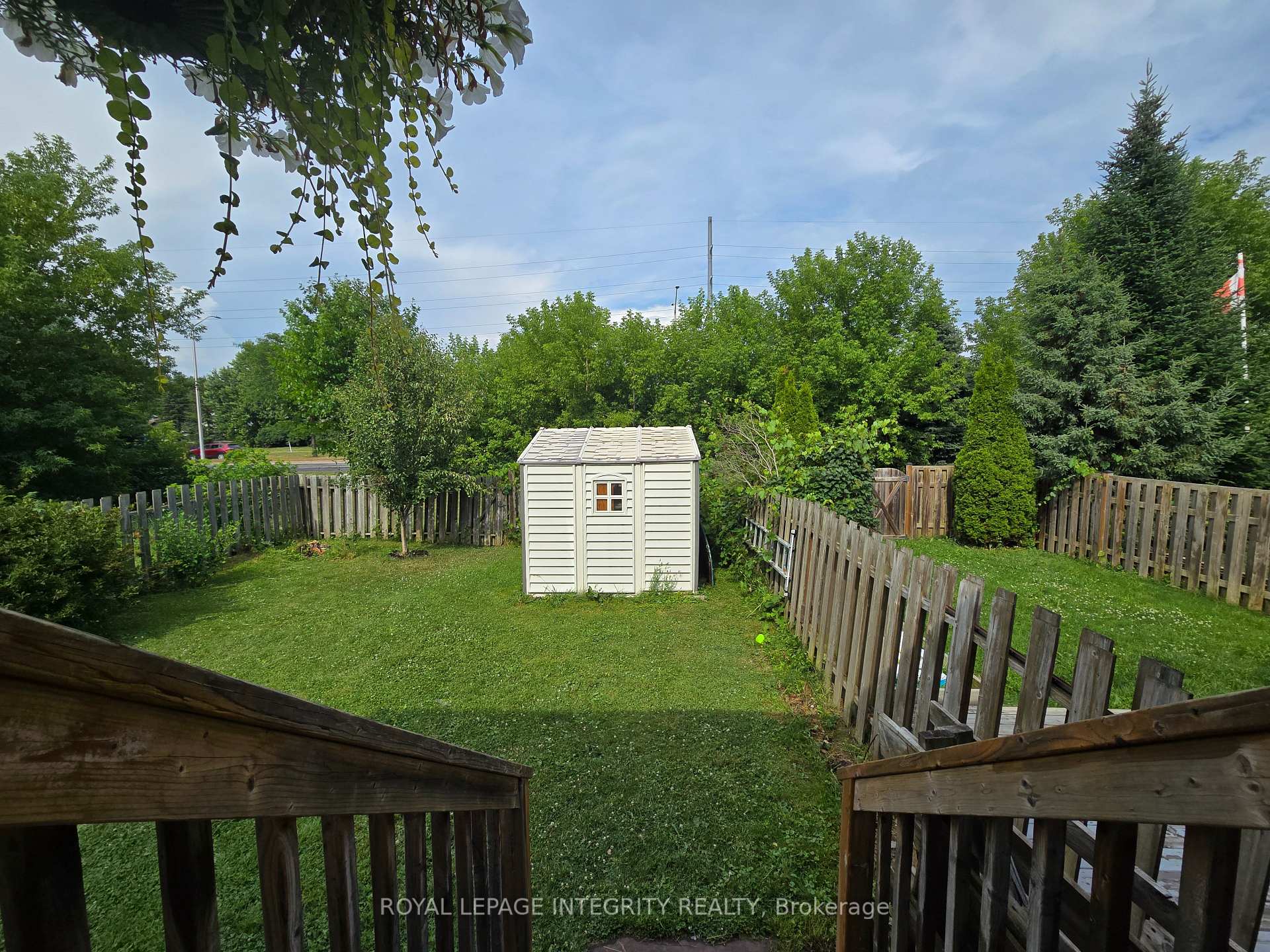 Photo 9 of 758 Glengarry Boulevard, Cornwall — HOMEH