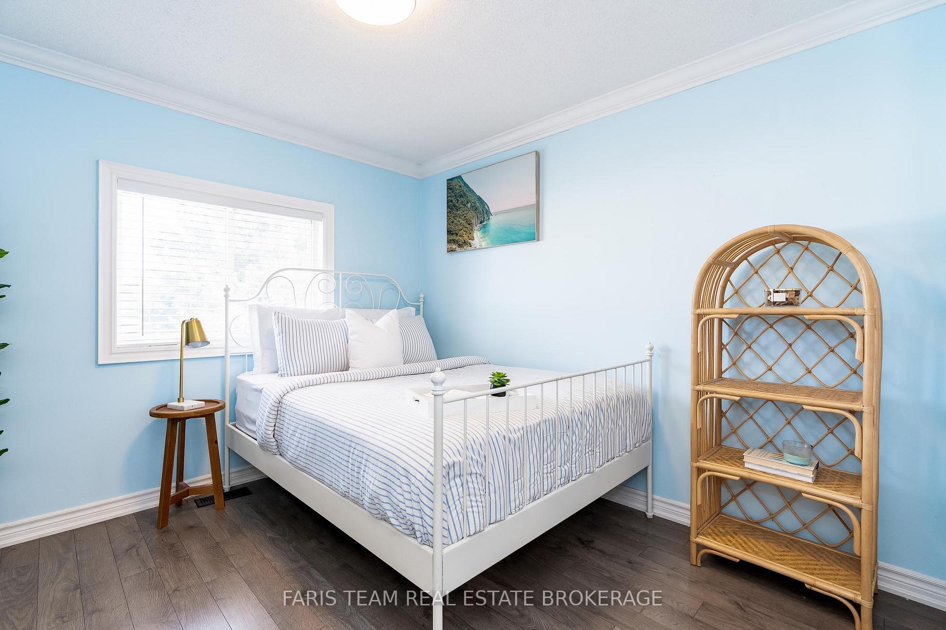 Photo 18 of 220 Churchland Drive, Barrie, Holly — HOMEH