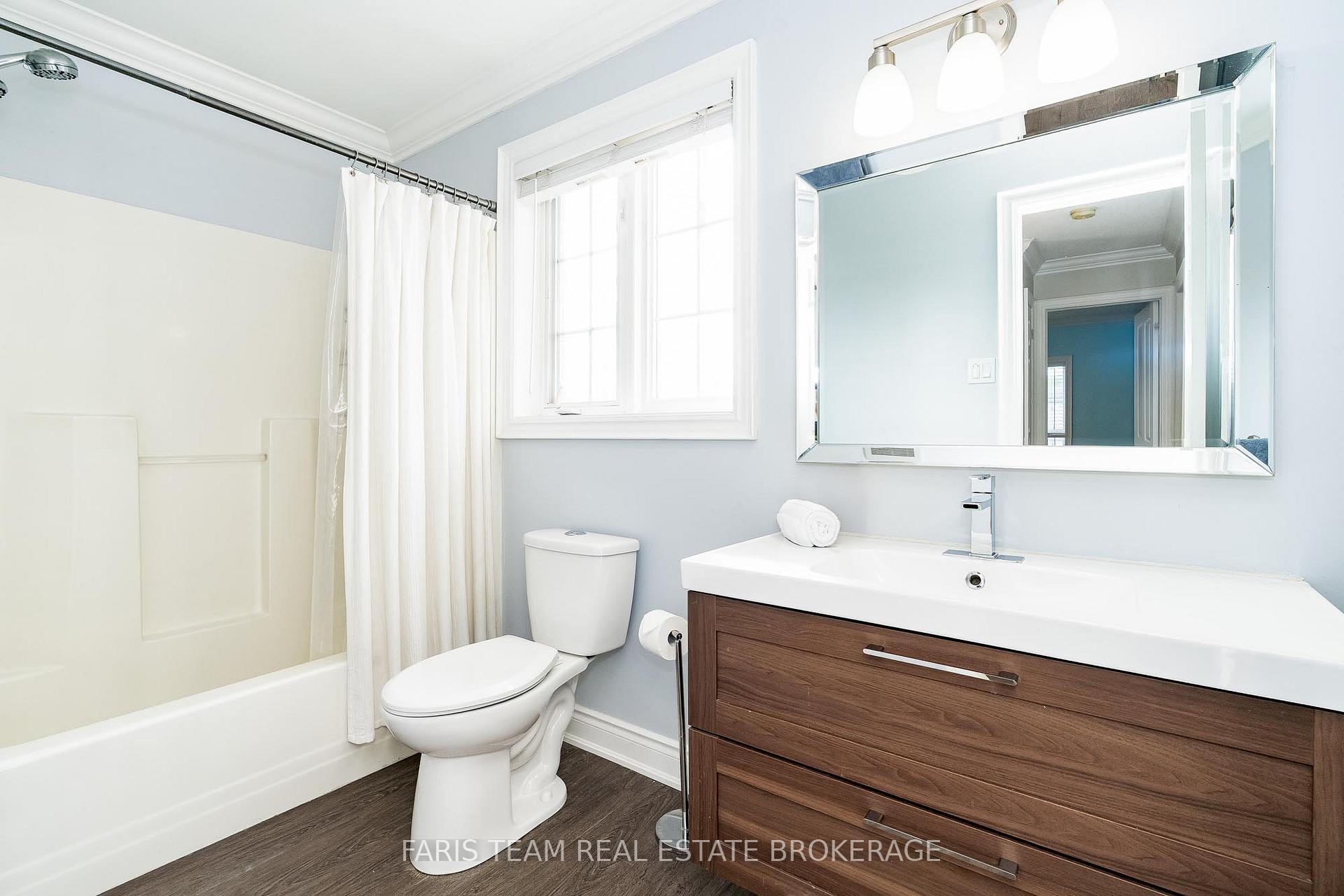 Photo 20 of 220 Churchland Drive, Barrie, Holly — HOMEH