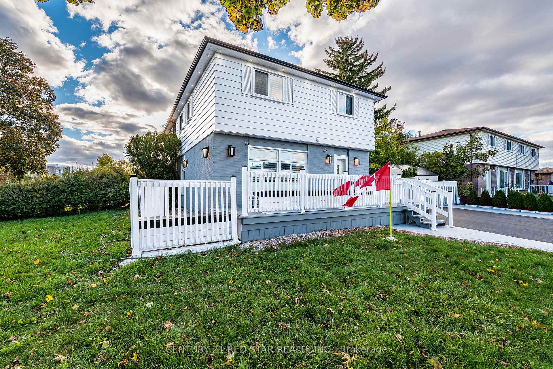 Photo 1 of 3 Flamingo Crescent, Brampton, Southgate — HOMEH