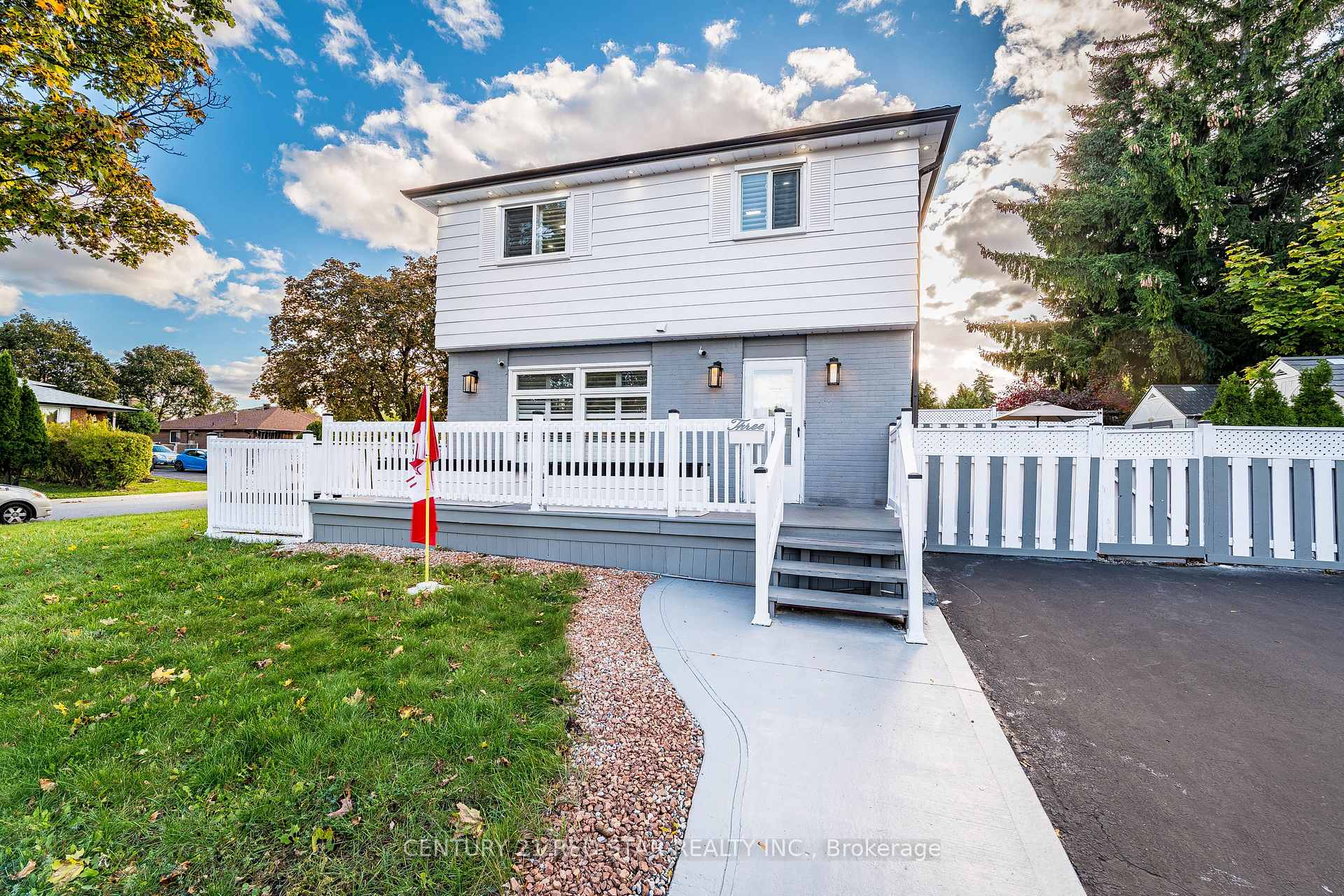 Photo 3 of 3 Flamingo Crescent, Brampton, Southgate — HOMEH