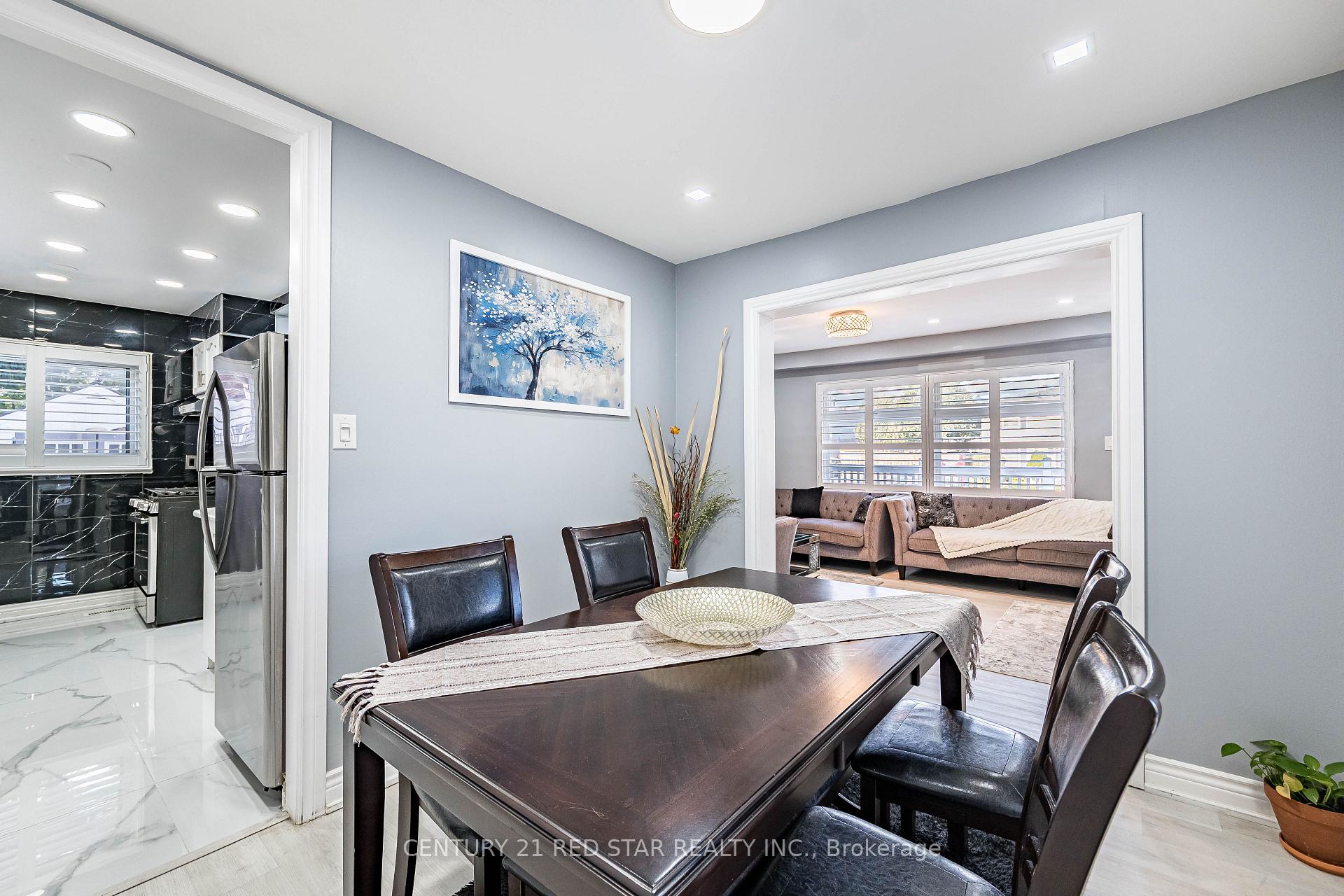 Photo 10 of 3 Flamingo Crescent, Brampton, Southgate — HOMEH