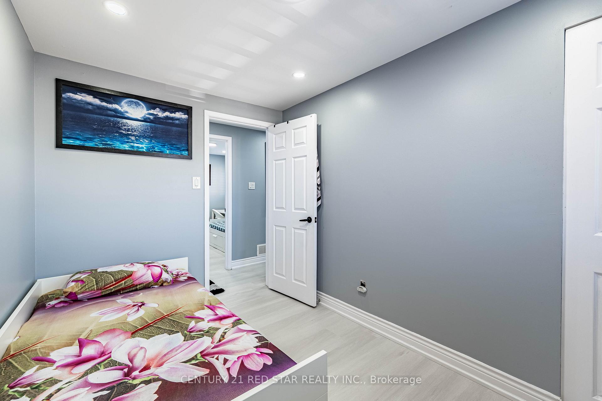 Photo 21 of 3 Flamingo Crescent, Brampton, Southgate — HOMEH