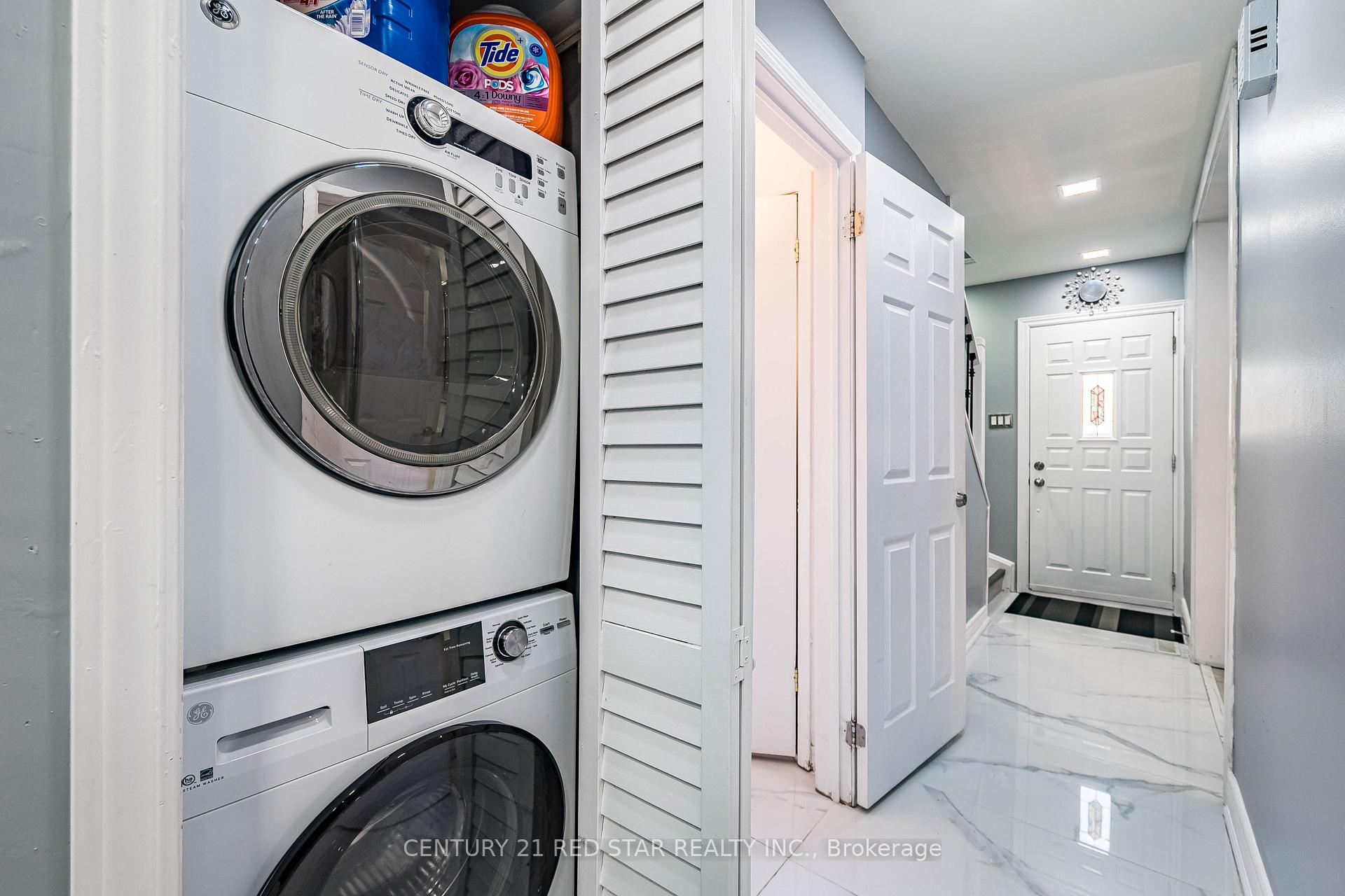 Photo 33 of 3 Flamingo Crescent, Brampton, Southgate — HOMEH