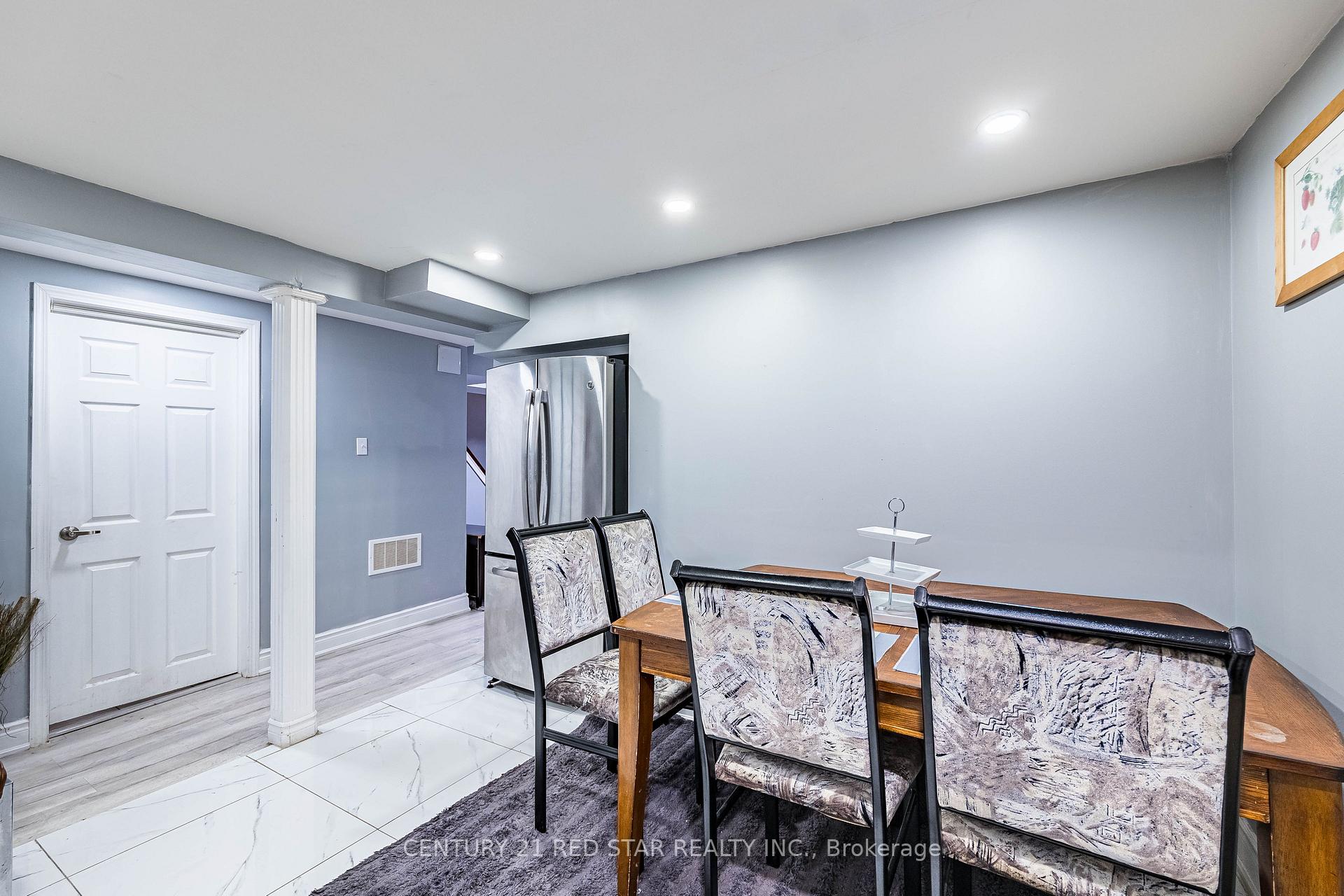 Photo 38 of 3 Flamingo Crescent, Brampton, Southgate — HOMEH