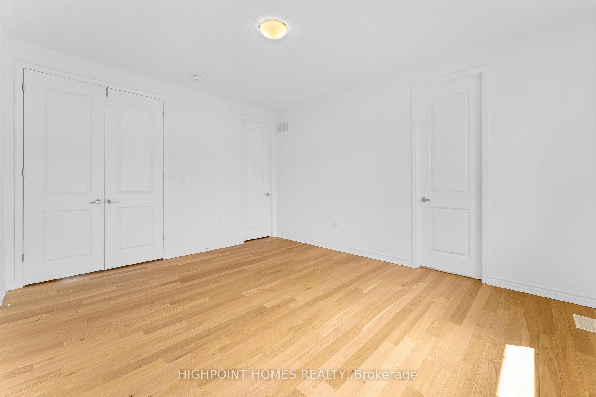 Photo 21 of 394 Madelaine Drive, Barrie, Rural Barrie Southeast — HOMEH