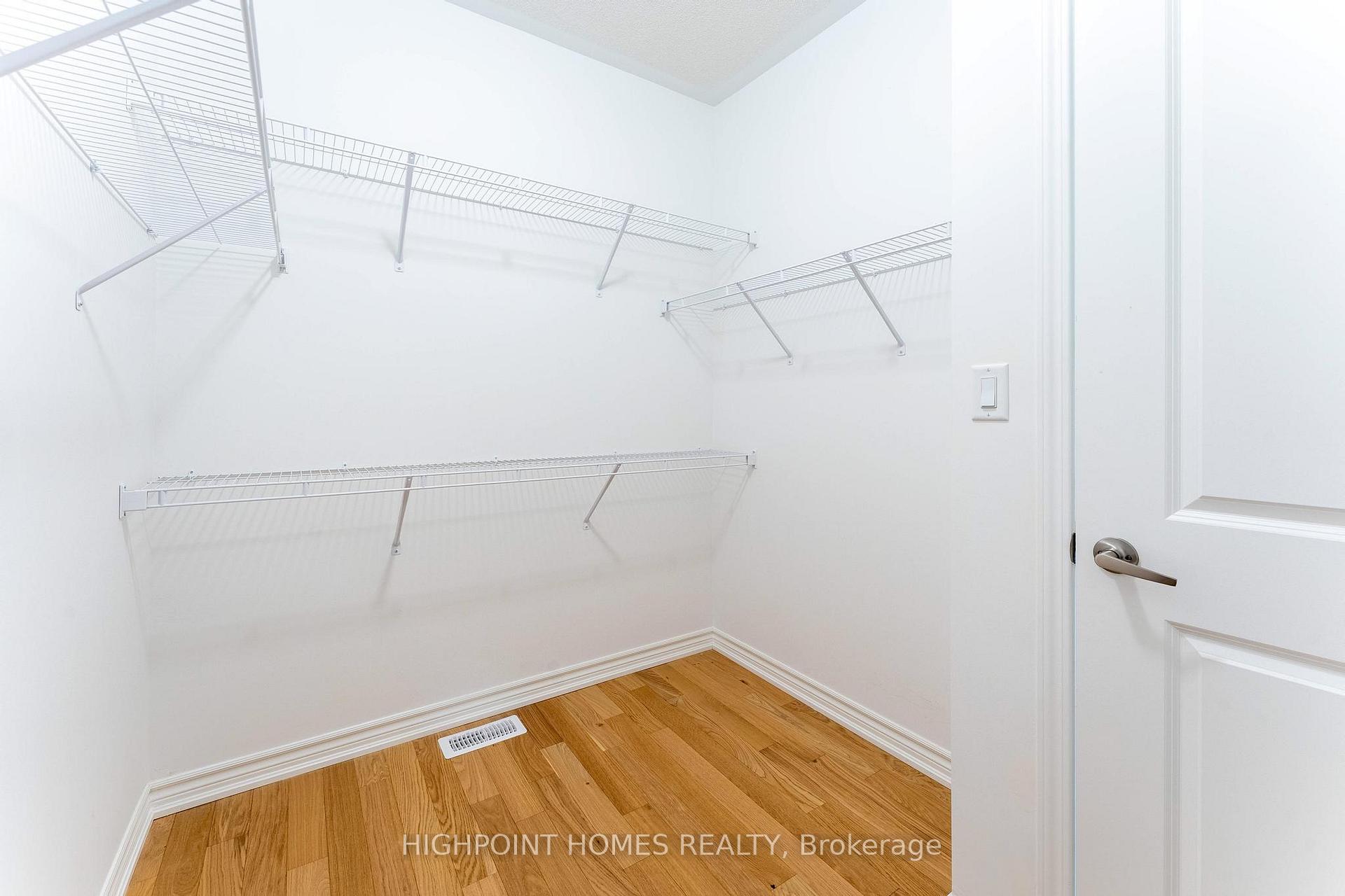 Photo 23 of 394 Madelaine Drive, Barrie, Rural Barrie Southeast — HOMEH