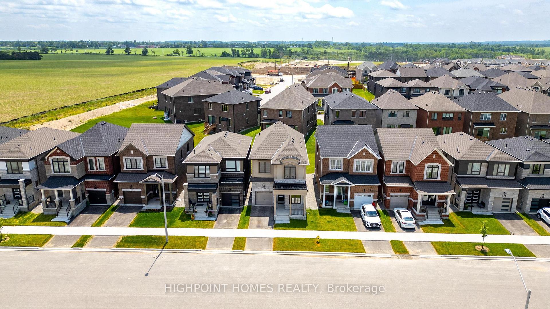 Photo 41 of 394 Madelaine Drive, Barrie, Rural Barrie Southeast — HOMEH