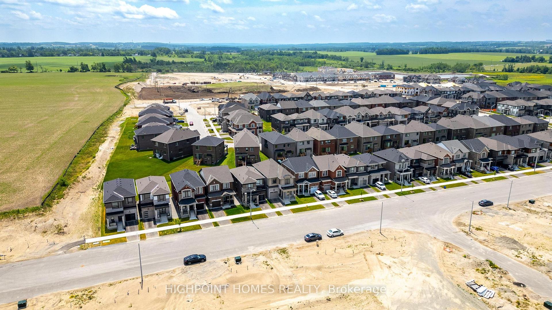 Photo 43 of 394 Madelaine Drive, Barrie, Rural Barrie Southeast — HOMEH