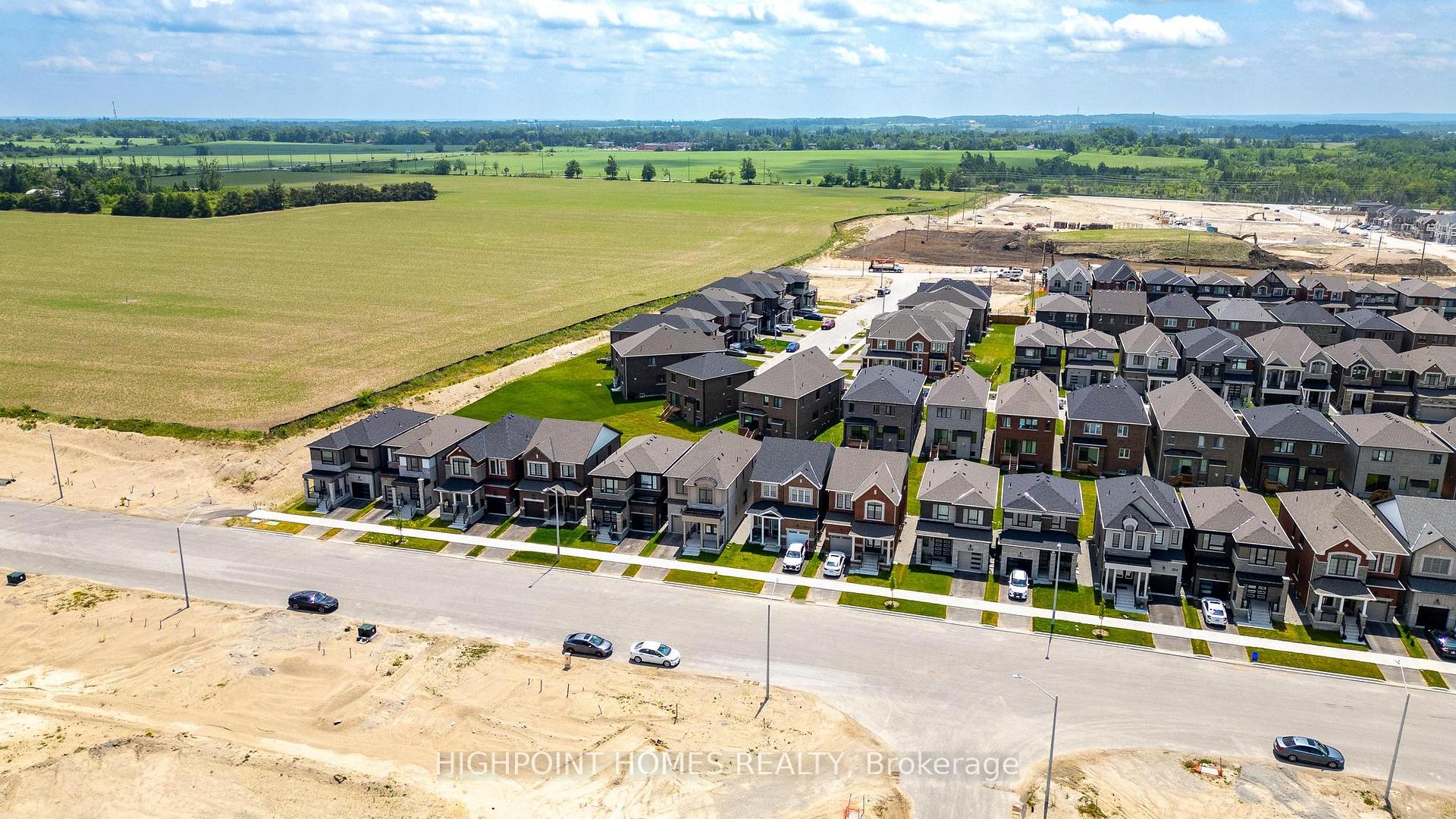 Photo 44 of 394 Madelaine Drive, Barrie, Rural Barrie Southeast — HOMEH