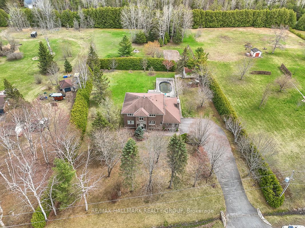 Photo 3 of 111 Huntley Manor Drive, Ottawa, Huntley Ward (South East) — HOMEH