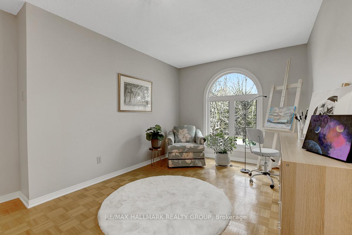 Photo 22 of 111 Huntley Manor Drive, Ottawa, Huntley Ward (South East) — HOMEH