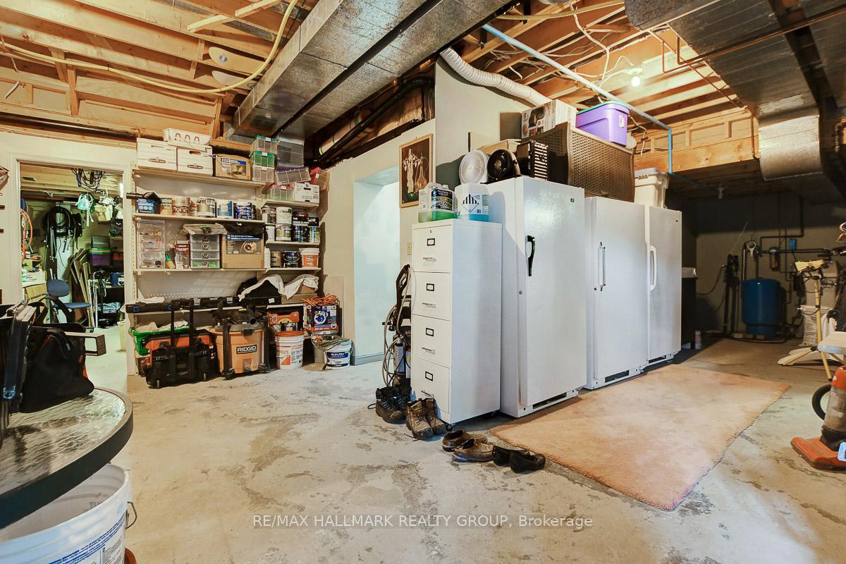 Photo 32 of 111 Huntley Manor Drive, Ottawa, Huntley Ward (South East) — HOMEH