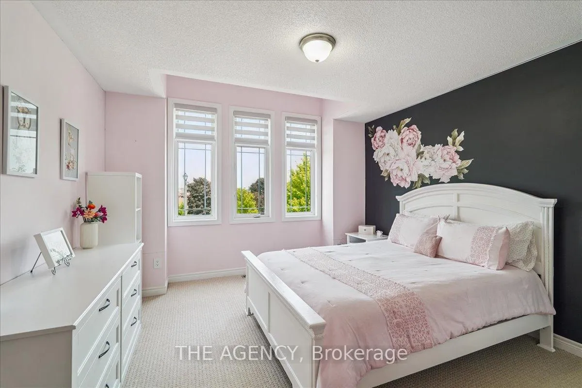 Photo 32 of 77 Sharpe Crescent, New Tecumseth, Tottenham — HOMEH