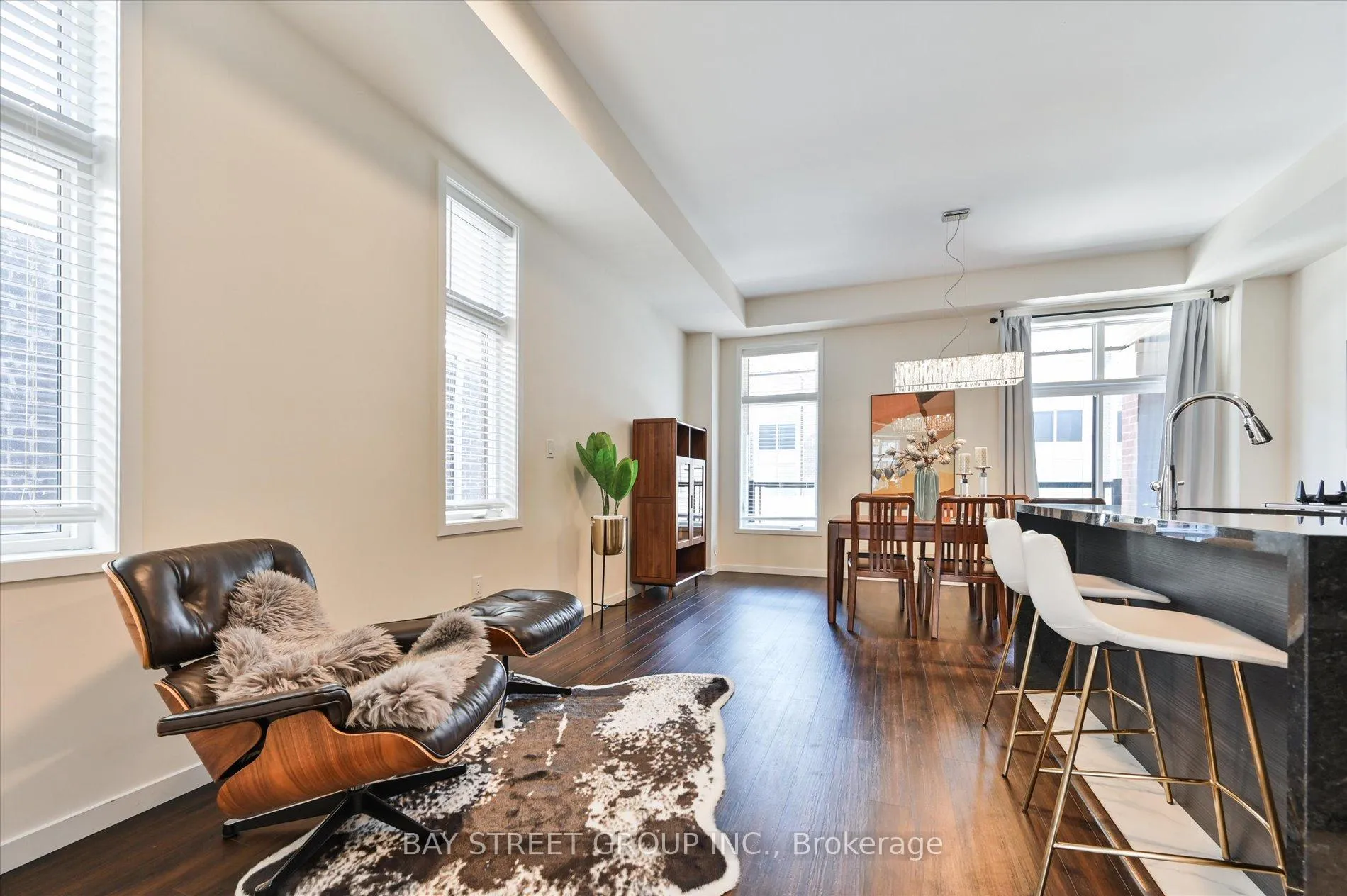 Photo 7 of 36 Armillo Place, Markham, Wismer — HOMEH