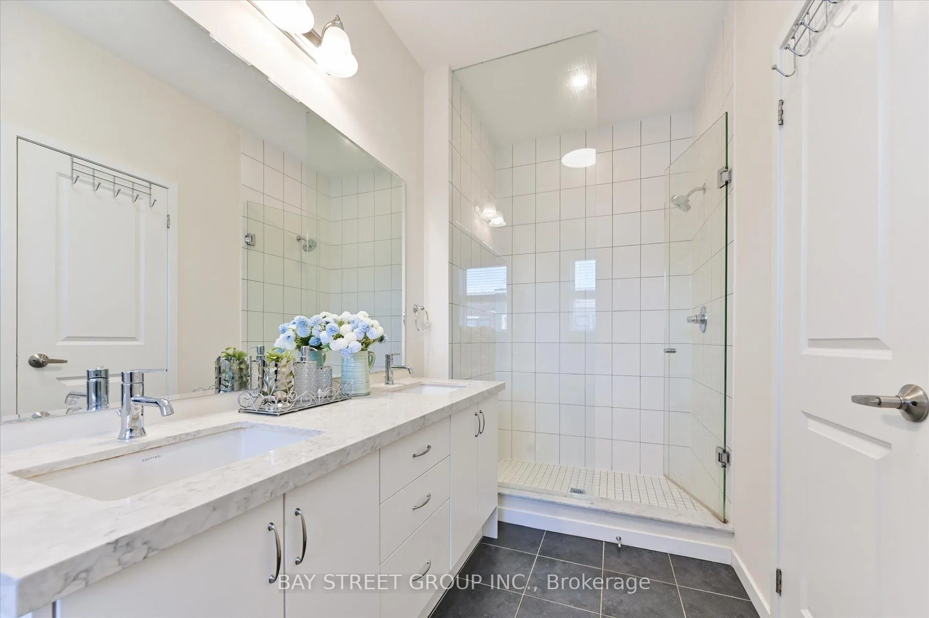 Photo 20 of 36 Armillo Place, Markham, Wismer — HOMEH