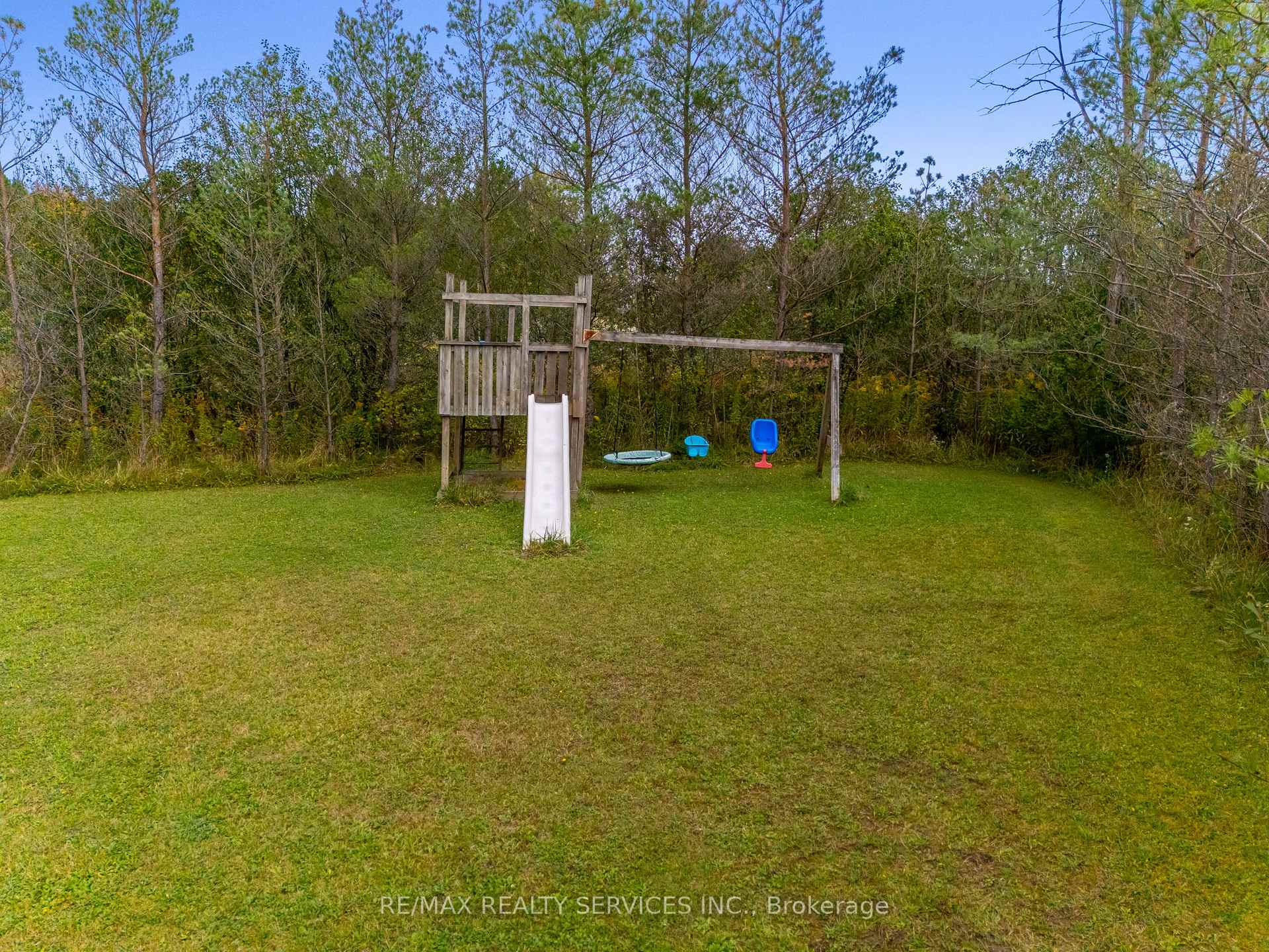 Photo 9 of 8777 17th Sideroad, Erin, Rural Erin — HOMEH