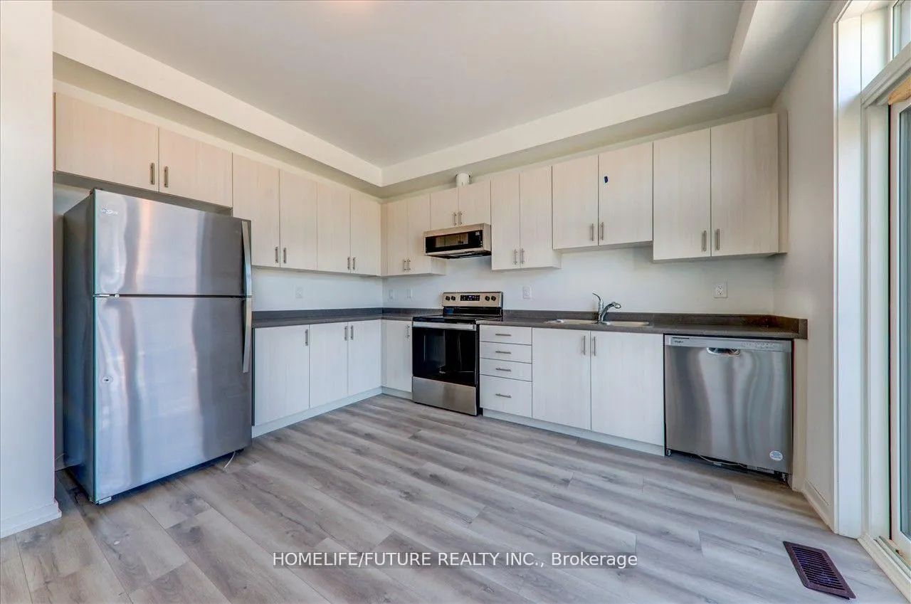 Photo 20 of 233 Monarch Avenue, Ajax, South West — HOMEH