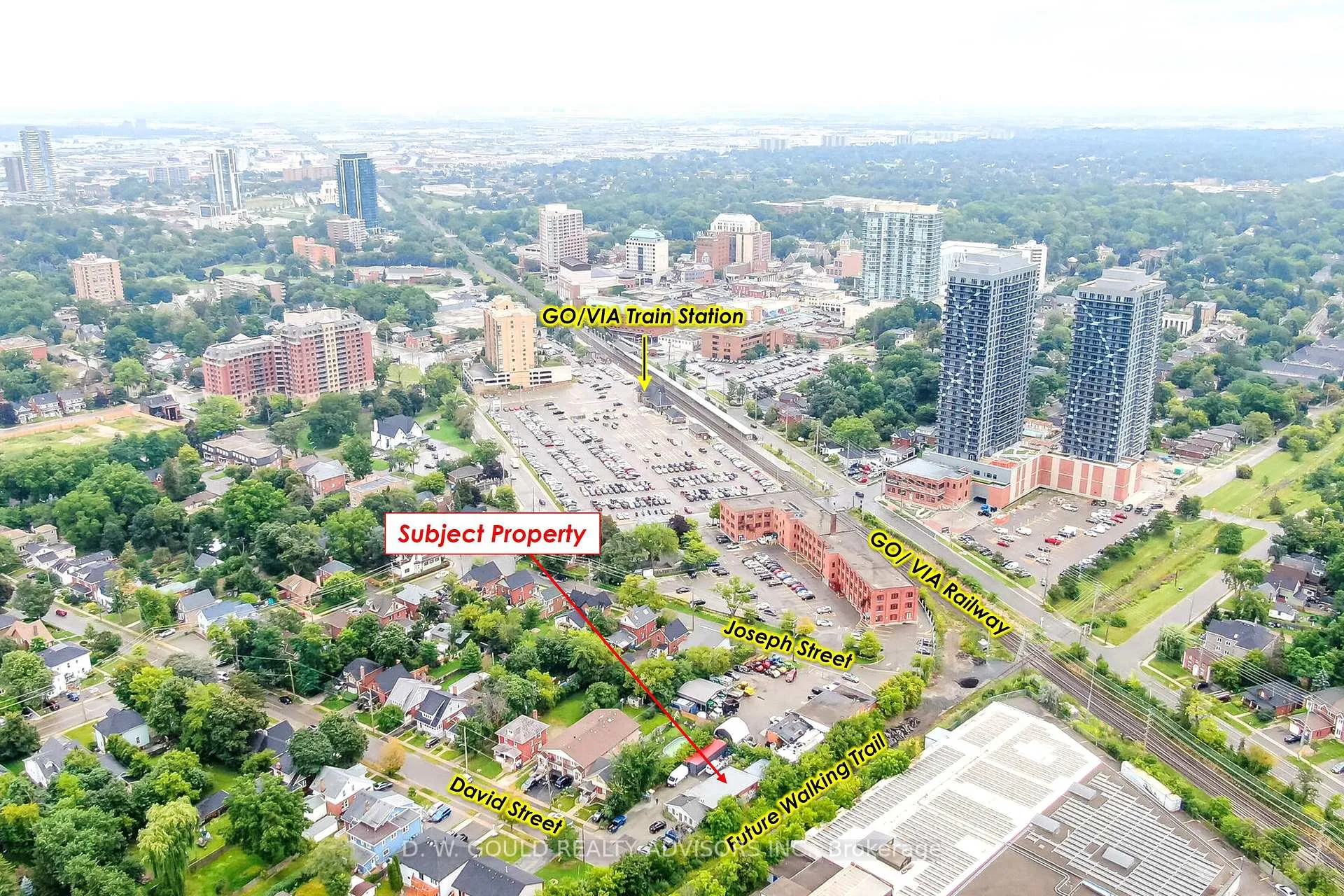 Photo 4 of 69 David Street, Brampton, Downtown Brampton — HOMEH