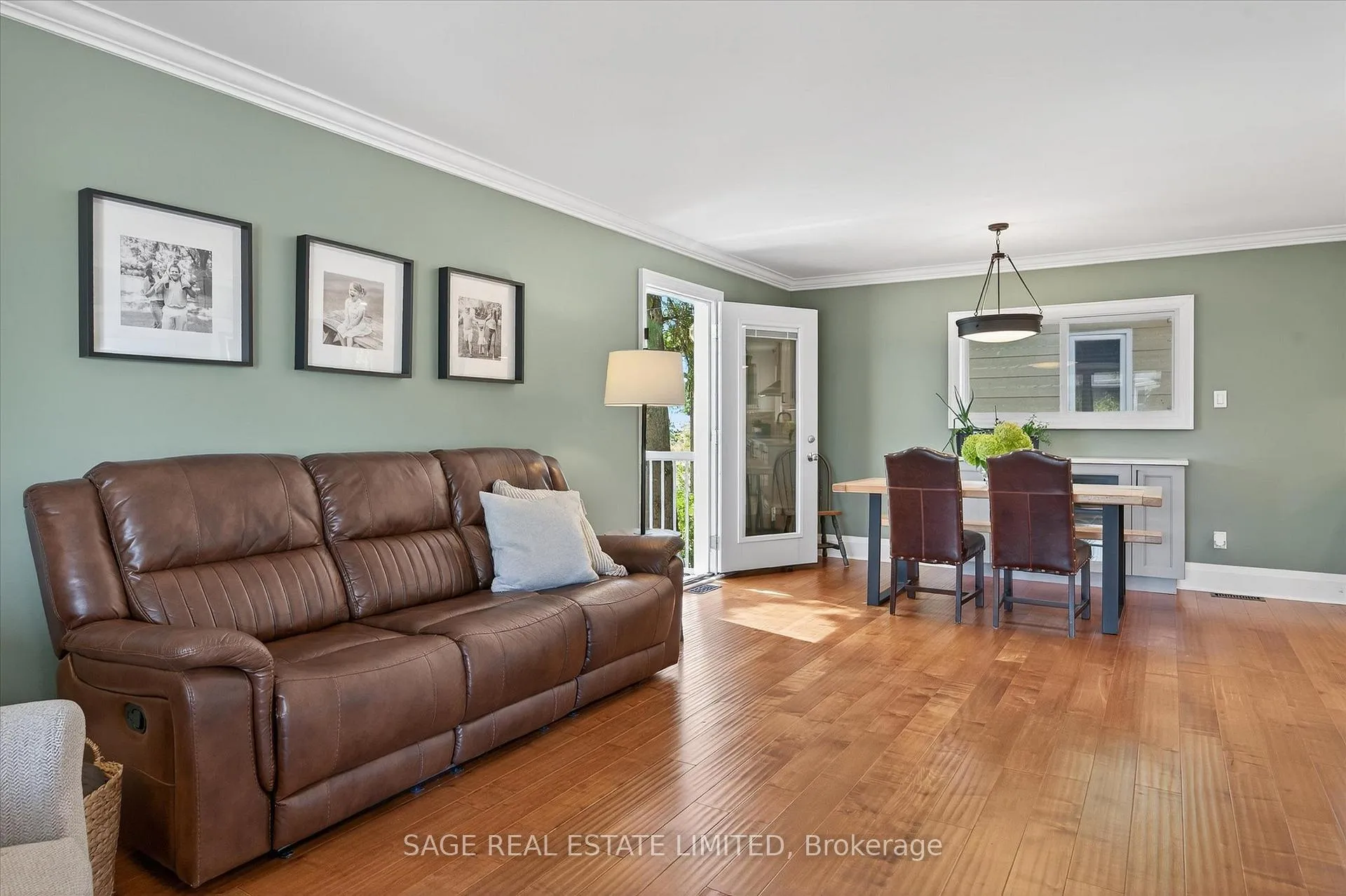Photo 17 of 19 Cedartree Lane, Kawartha Lakes, Bobcaygeon — HOMEH