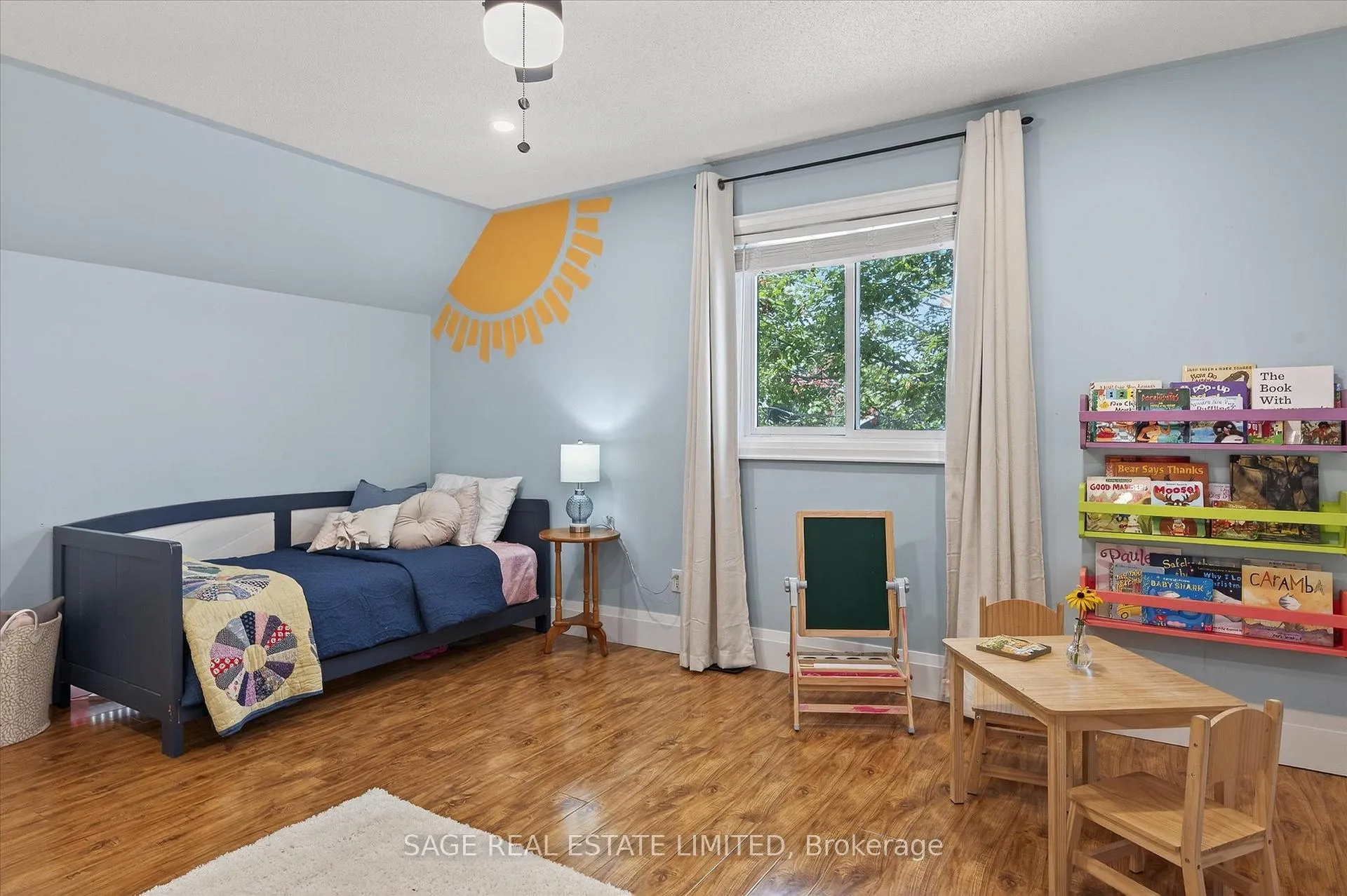 Photo 28 of 19 Cedartree Lane, Kawartha Lakes, Bobcaygeon — HOMEH