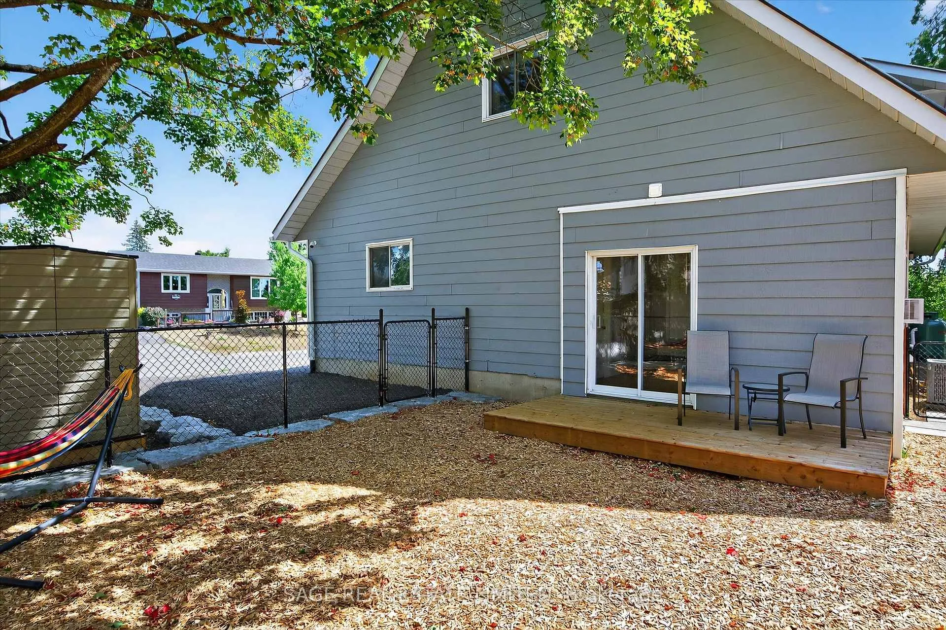 Photo 39 of 19 Cedartree Lane, Kawartha Lakes, Bobcaygeon — HOMEH