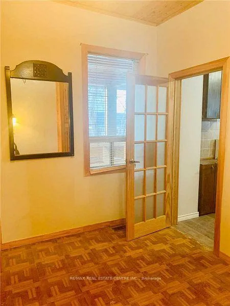 Photo 6 of Unit 1, 273 Rosslyn Avenue N, Hamilton, Crown Point — HOMEH