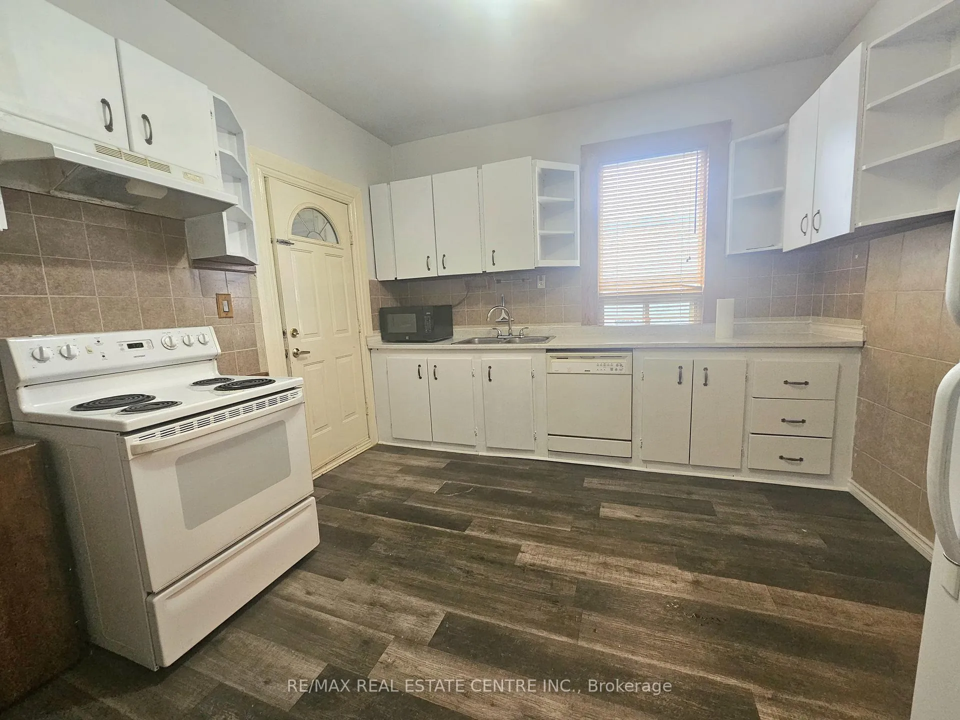 Photo 15 of Unit 1, 273 Rosslyn Avenue N, Hamilton, Crown Point — HOMEH