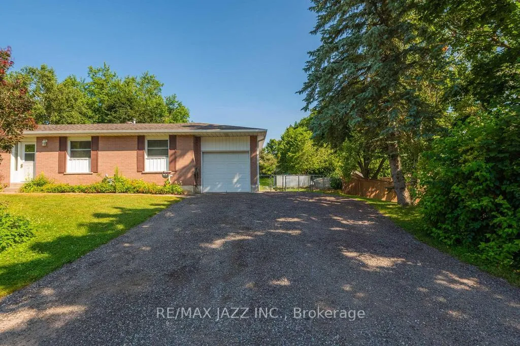 Photo 2 of 22 Sunrise Drive, Scugog, Blackstock — HOMEH
