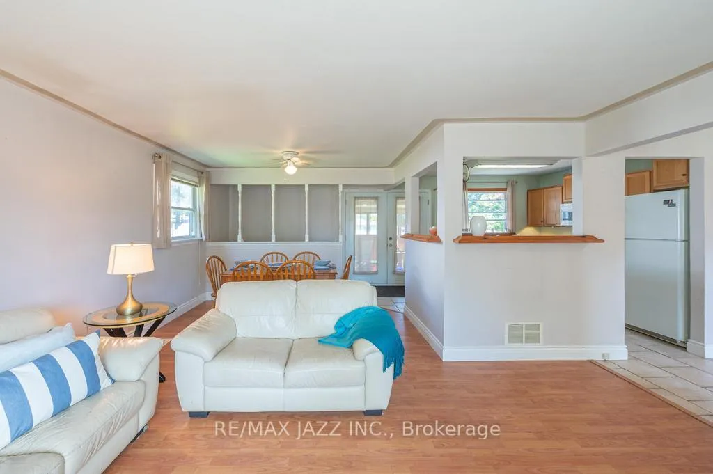 Photo 6 of 22 Sunrise Drive, Scugog, Blackstock — HOMEH